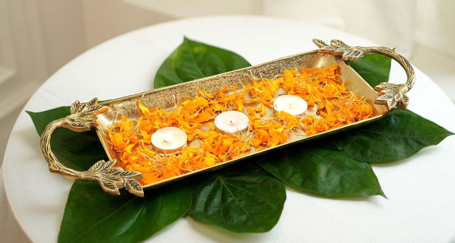 Make Your Navratri Pooja Glow: Trays That Bring Tradition Alive