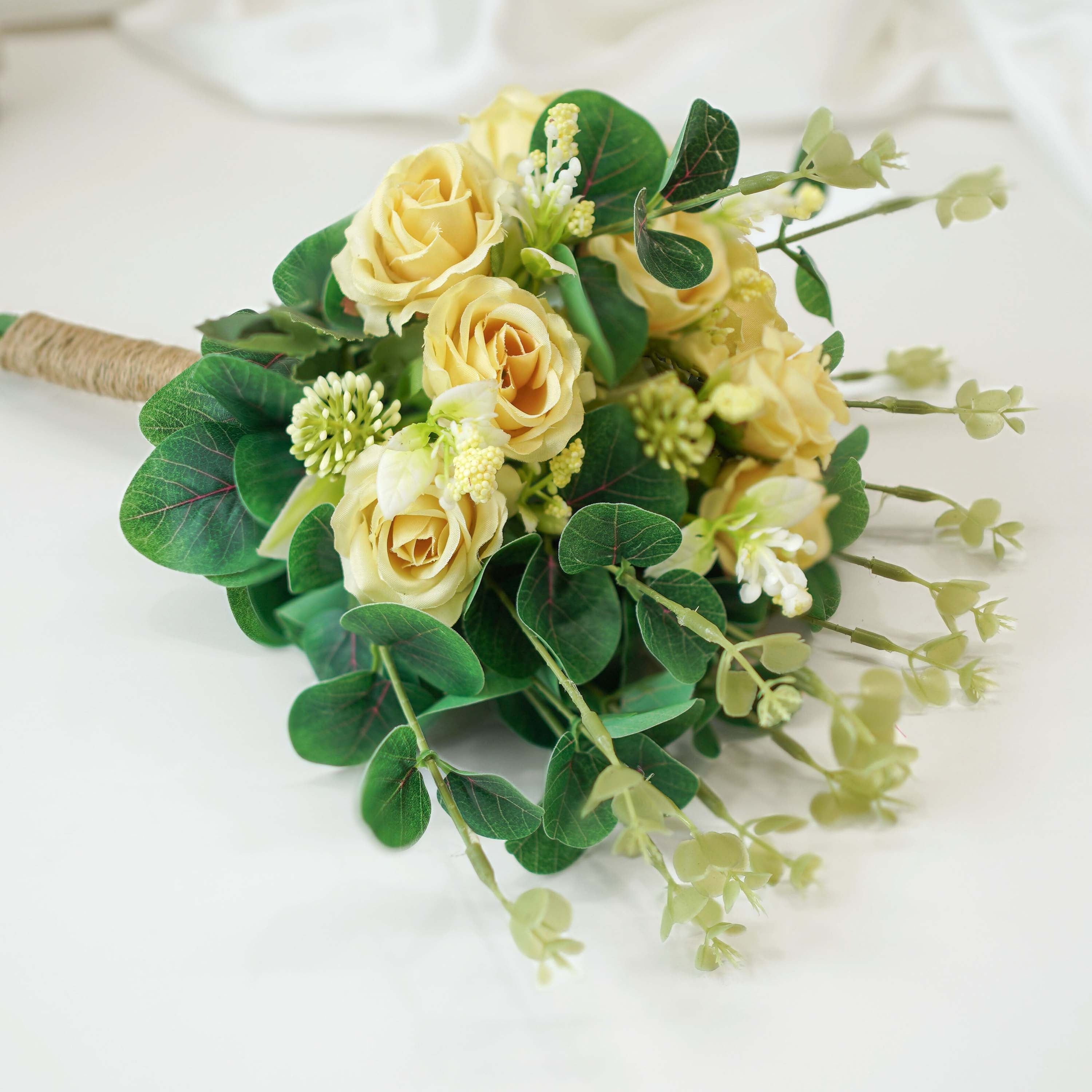 Mild Yellow Rose, Bouquet (Faux Flowers)