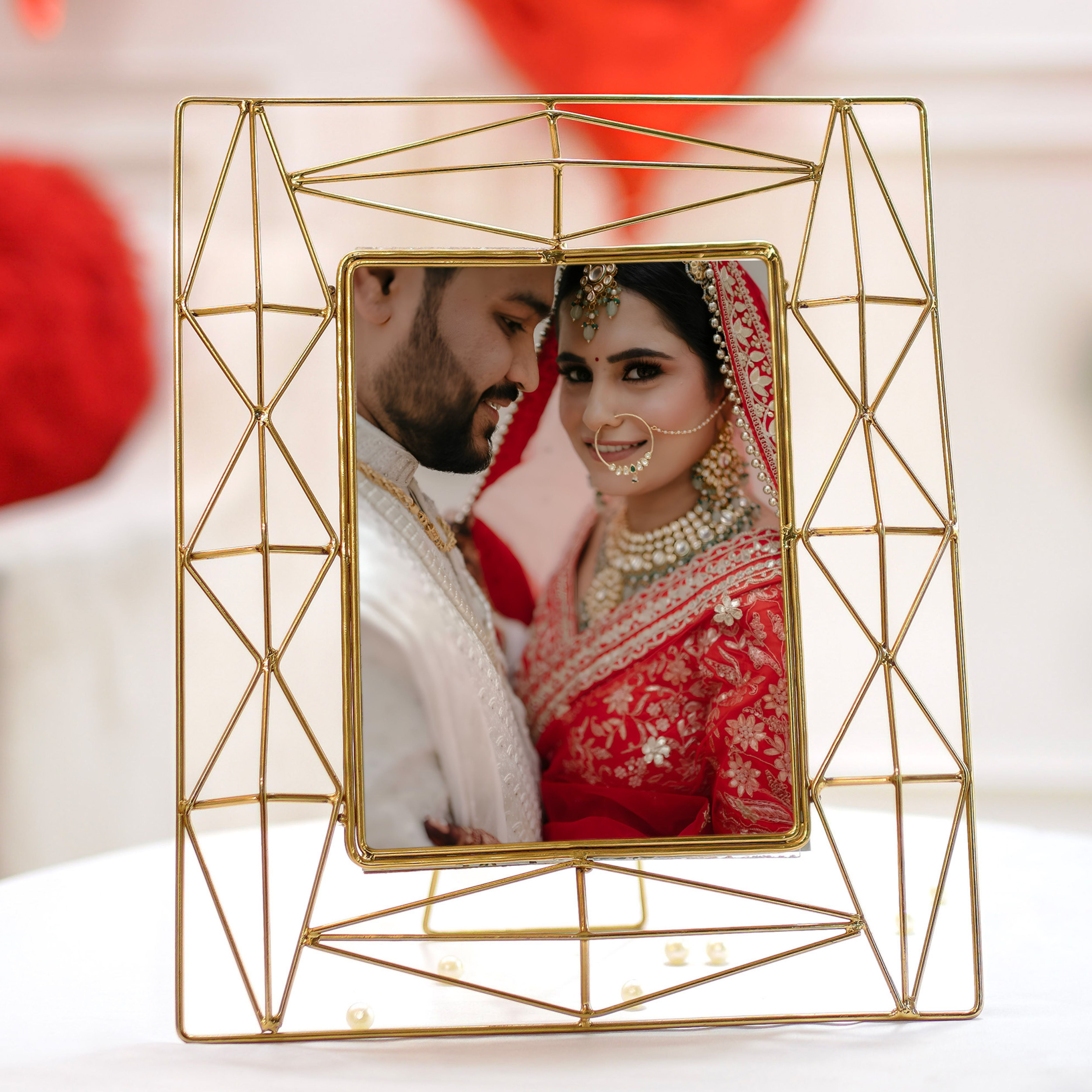 Modern Geometric Photo Frame, 5x7 - Gold