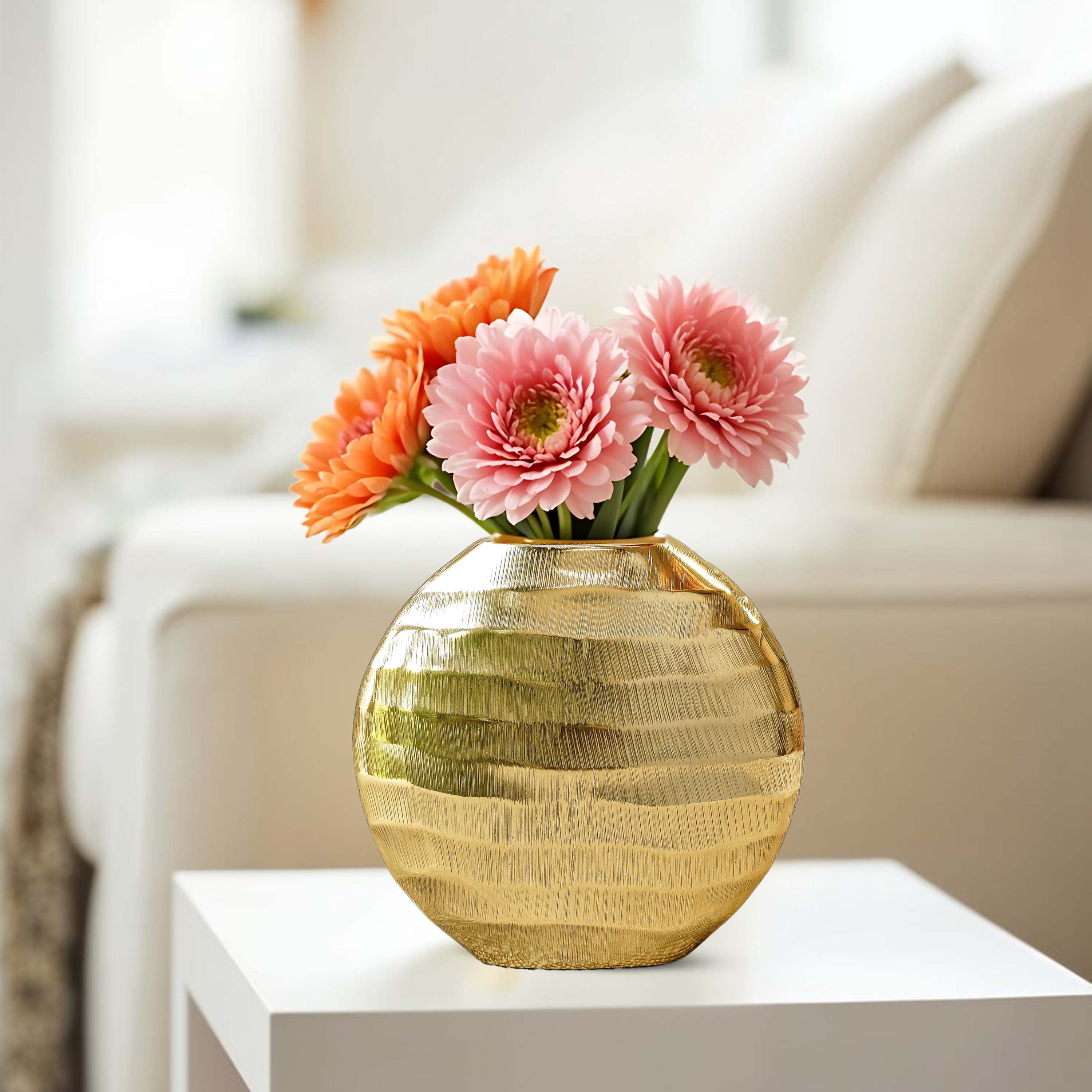 Golden Waves Flower Vase