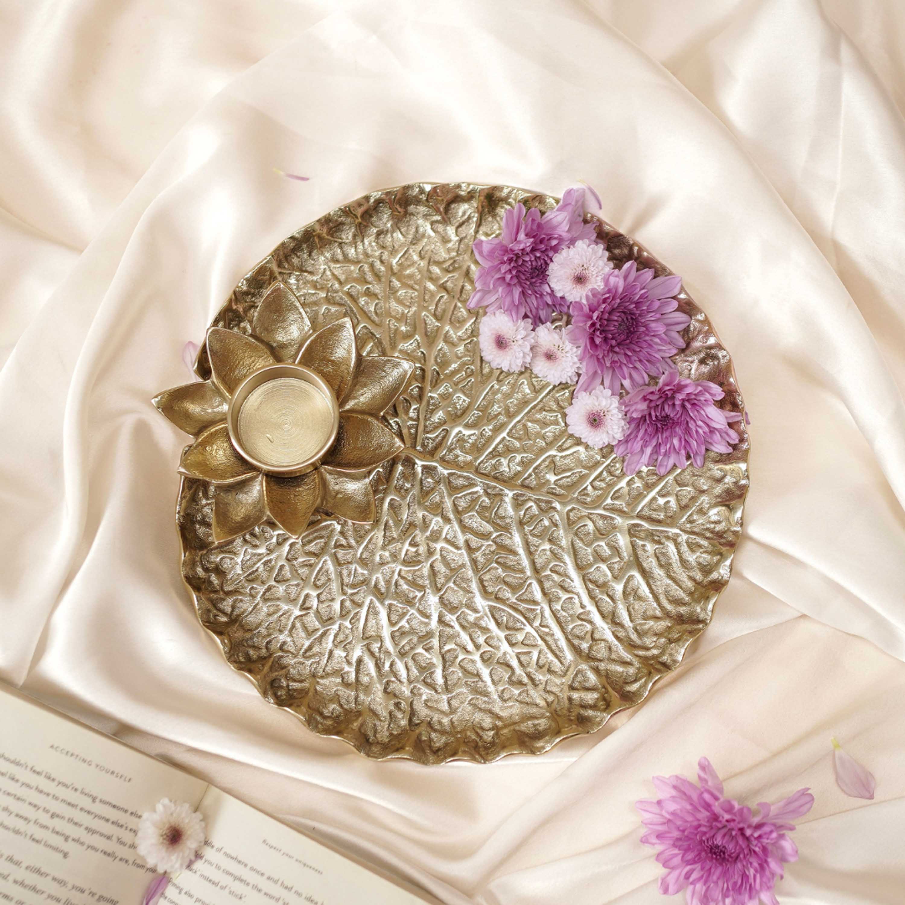 Lotus Leaf Metal Thali