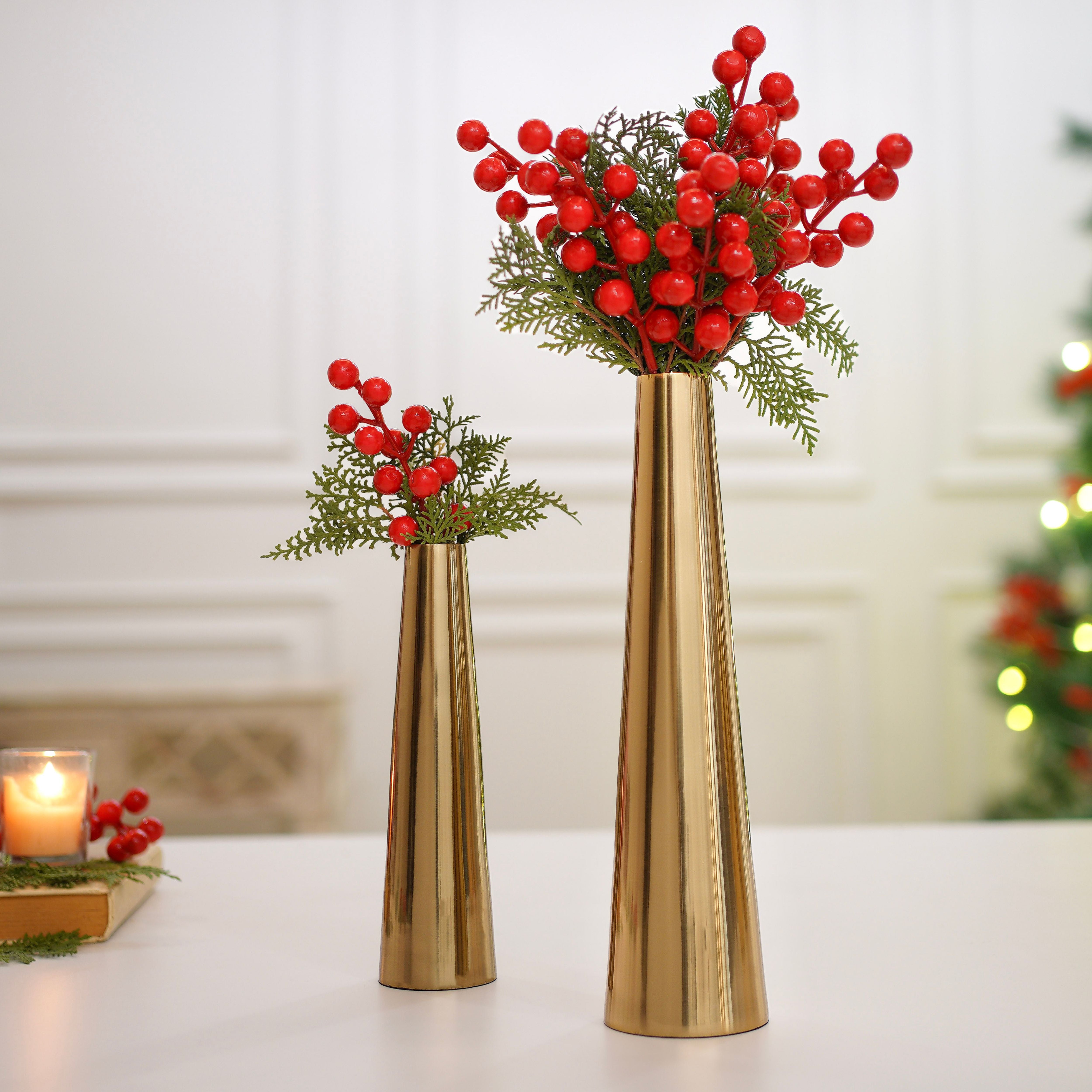 Sleek Modern Metal Flower Vase Set Gold
