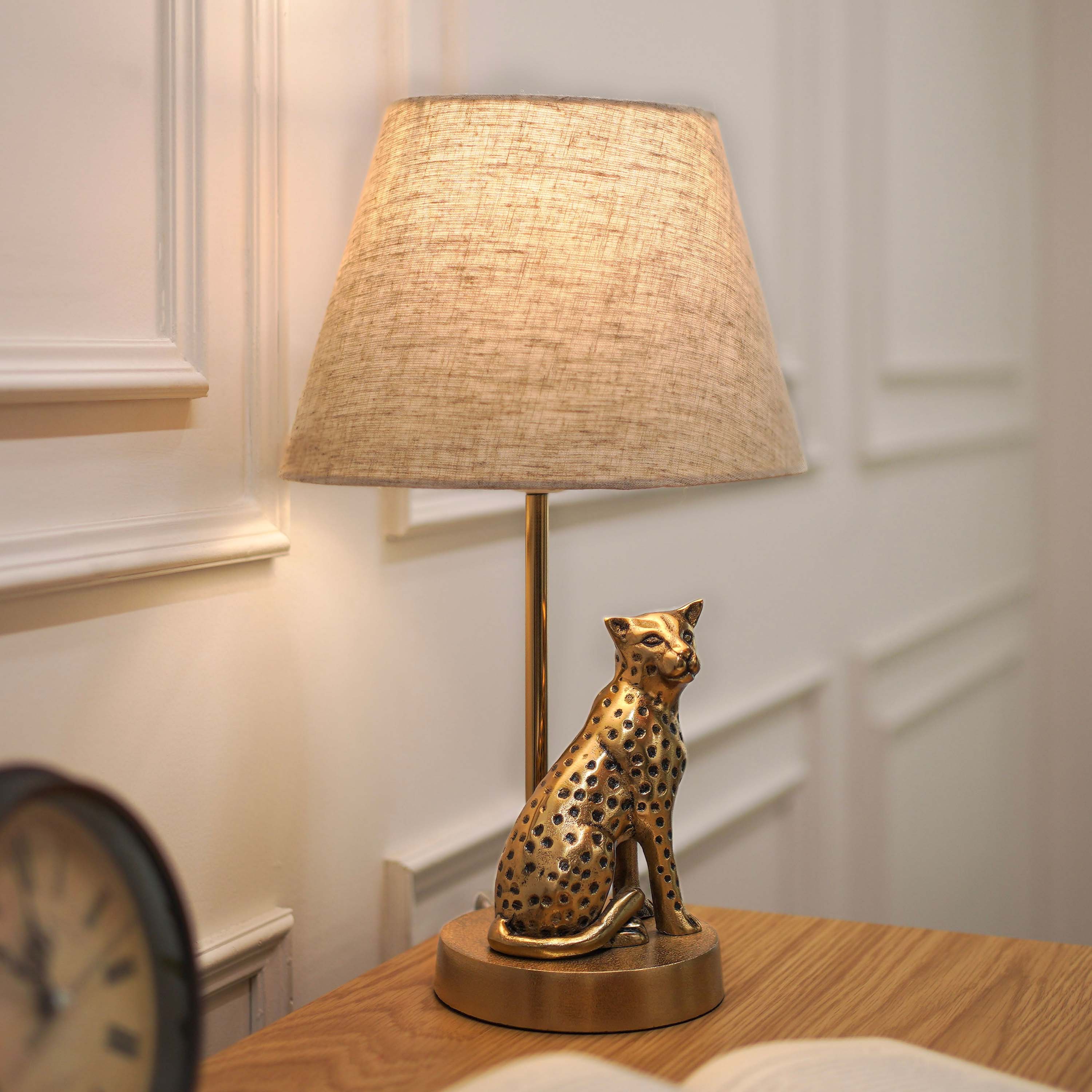 Jaguar Figurine Table Lamp