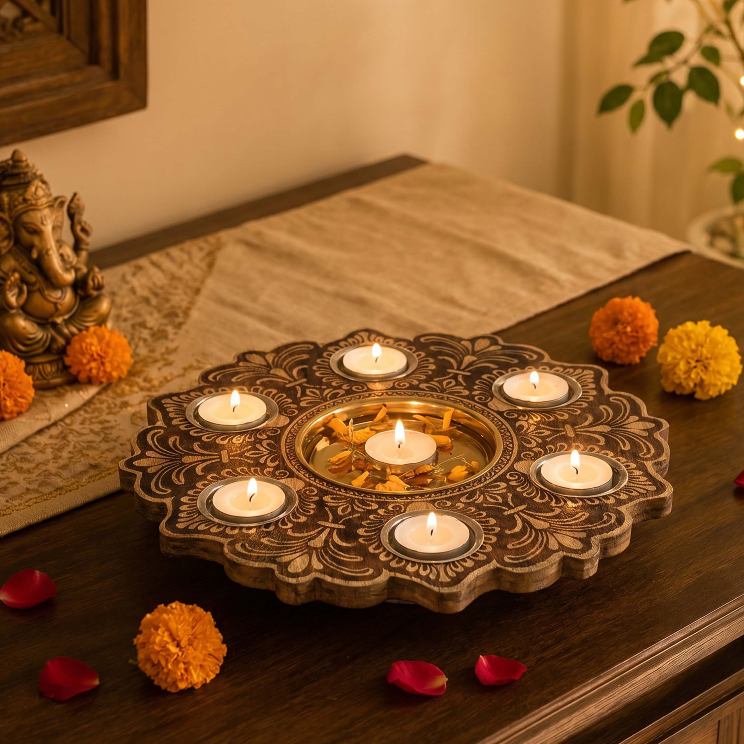 Mandala Wooden Urli with Tealights, Brown