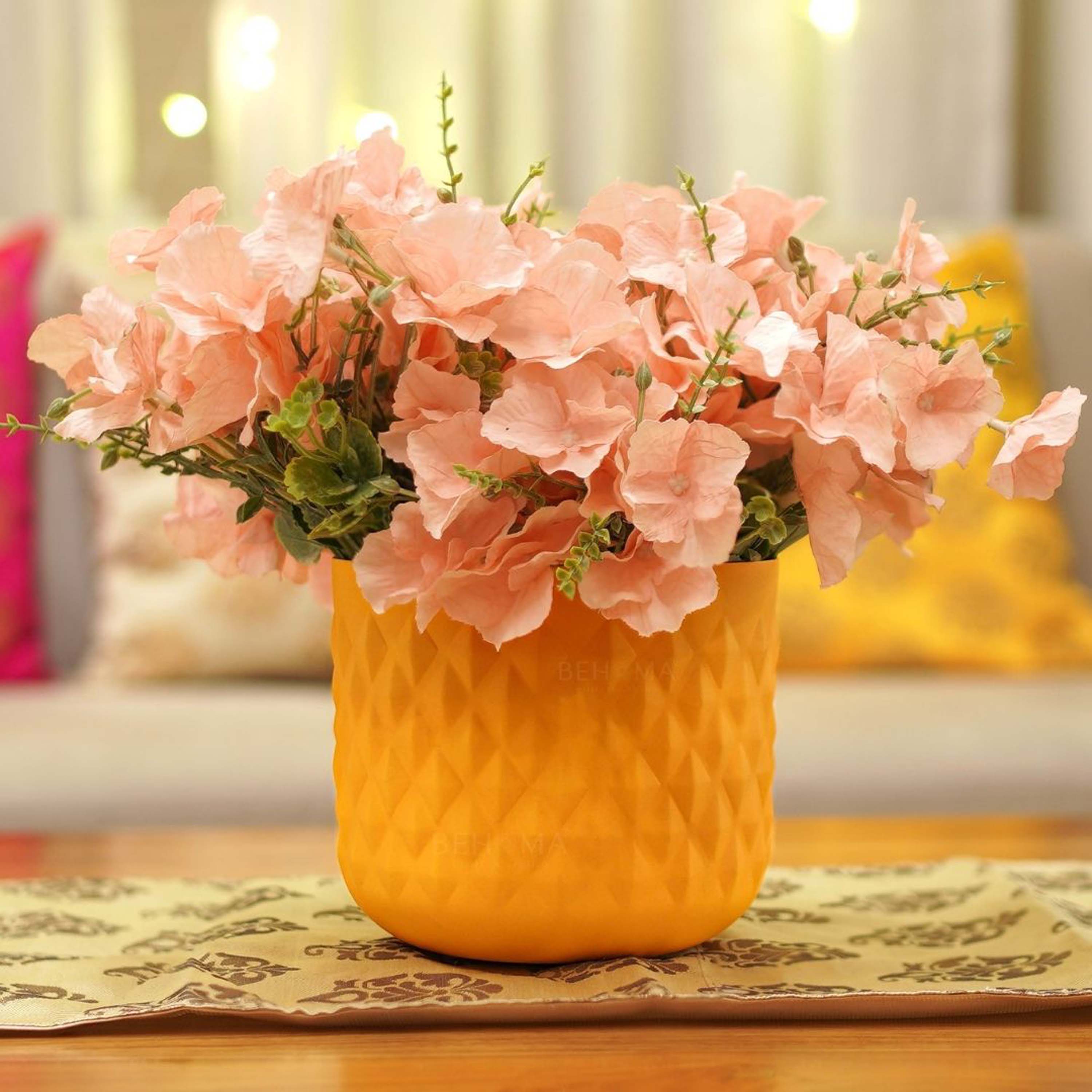 Pineapple Metal Planter, Yellow (Pot Only)