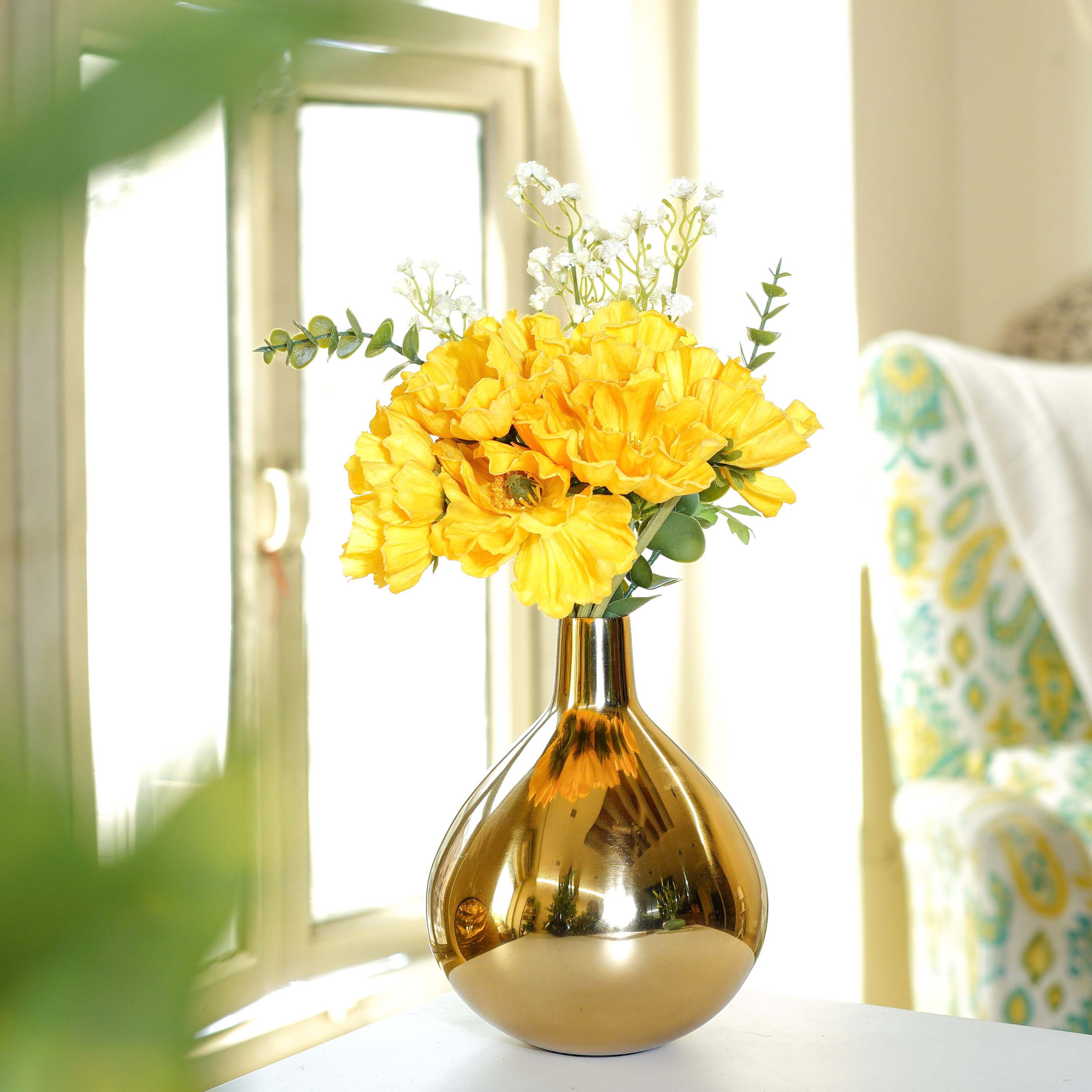 Metal Flower Vase, Tall