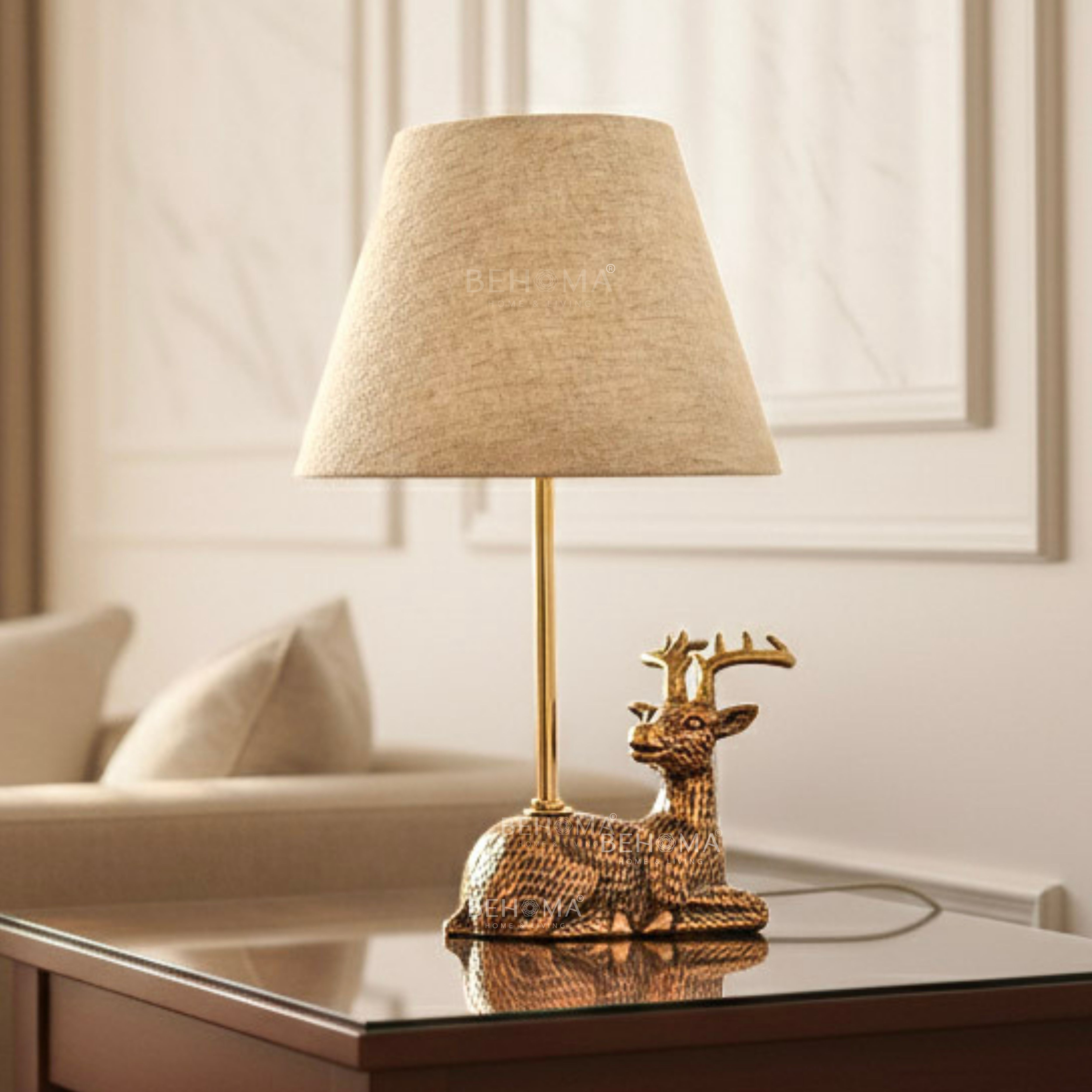 Deer Figurine Table Lamp