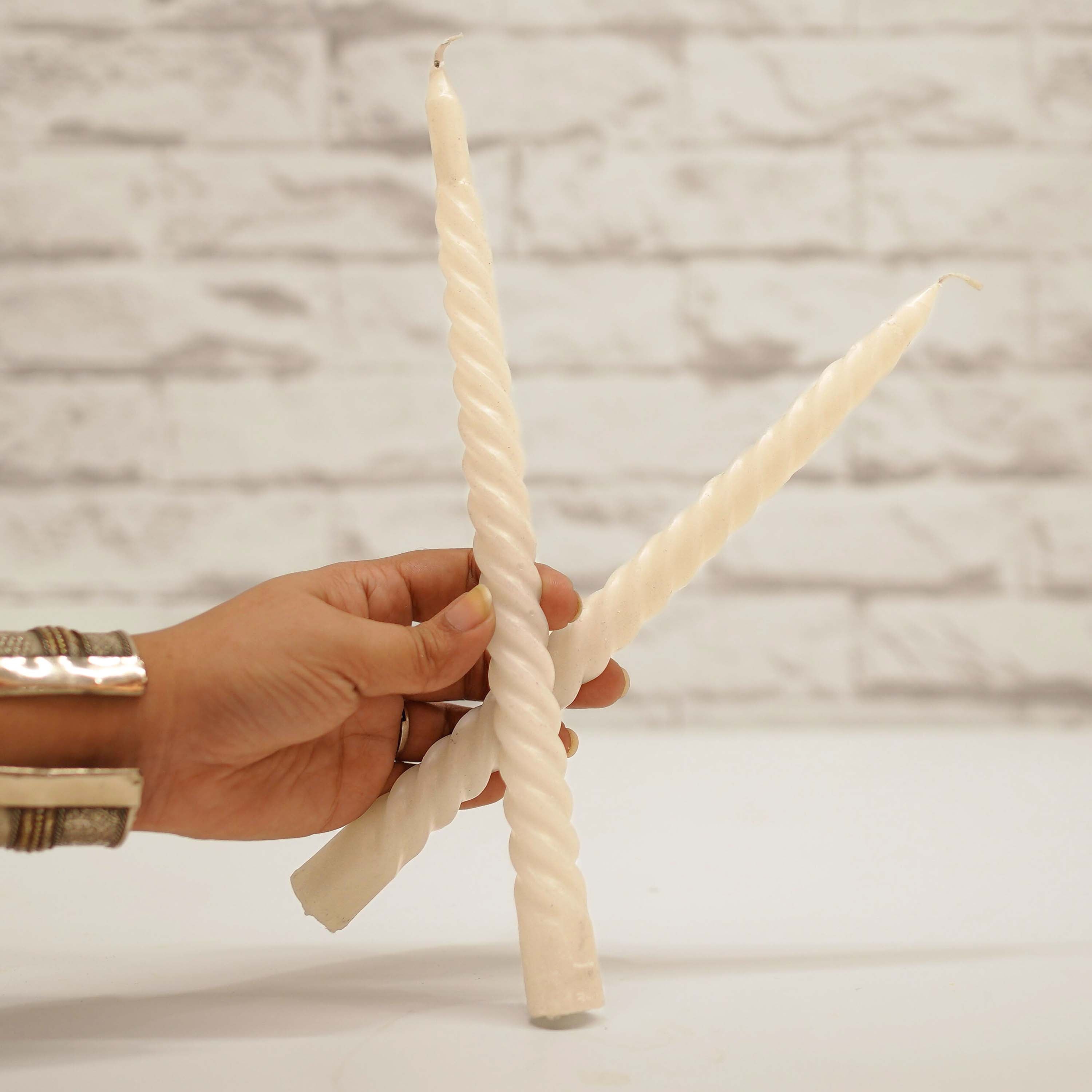 Divine Glow Candle Stand Gift Set