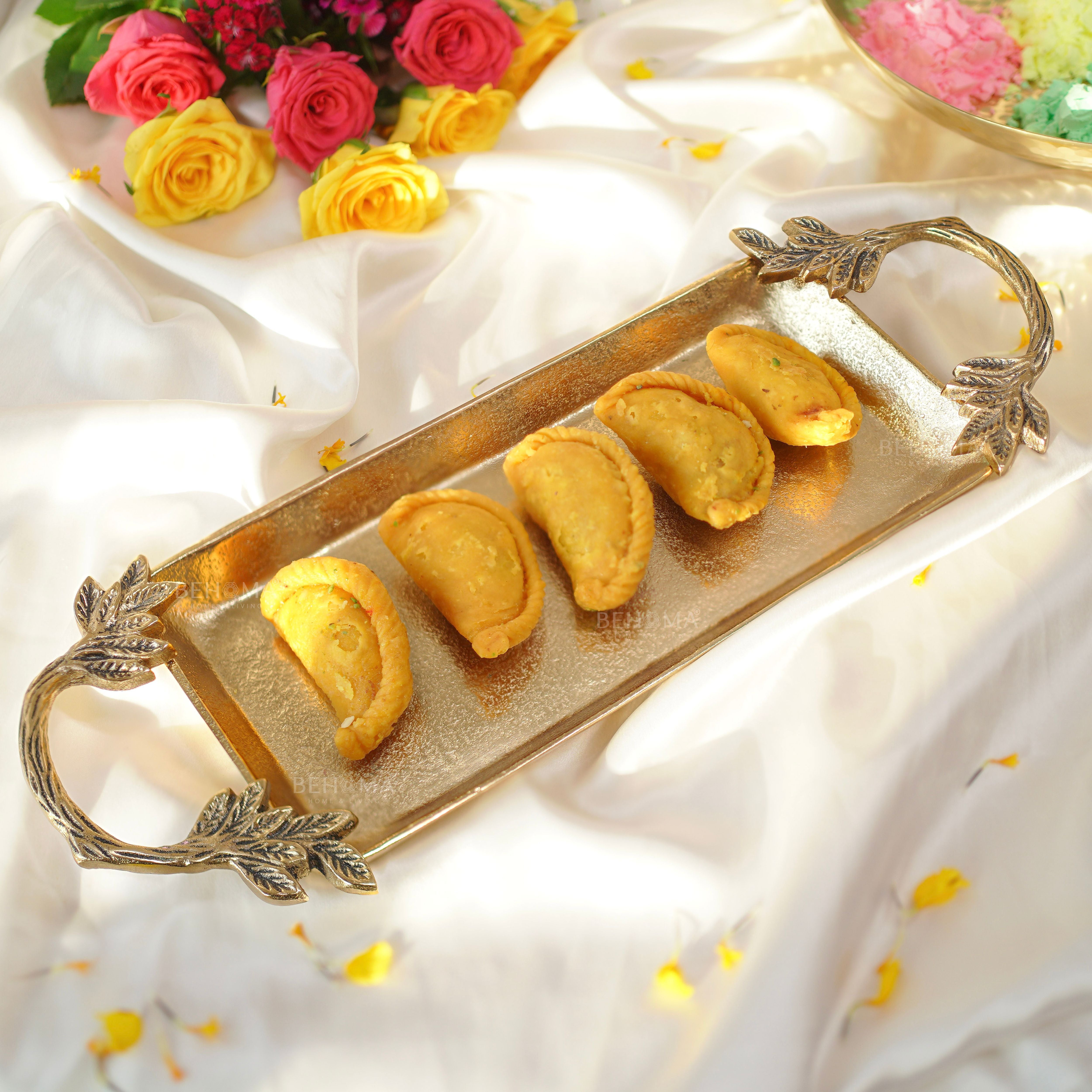 Leaf Essence Tray, Gold