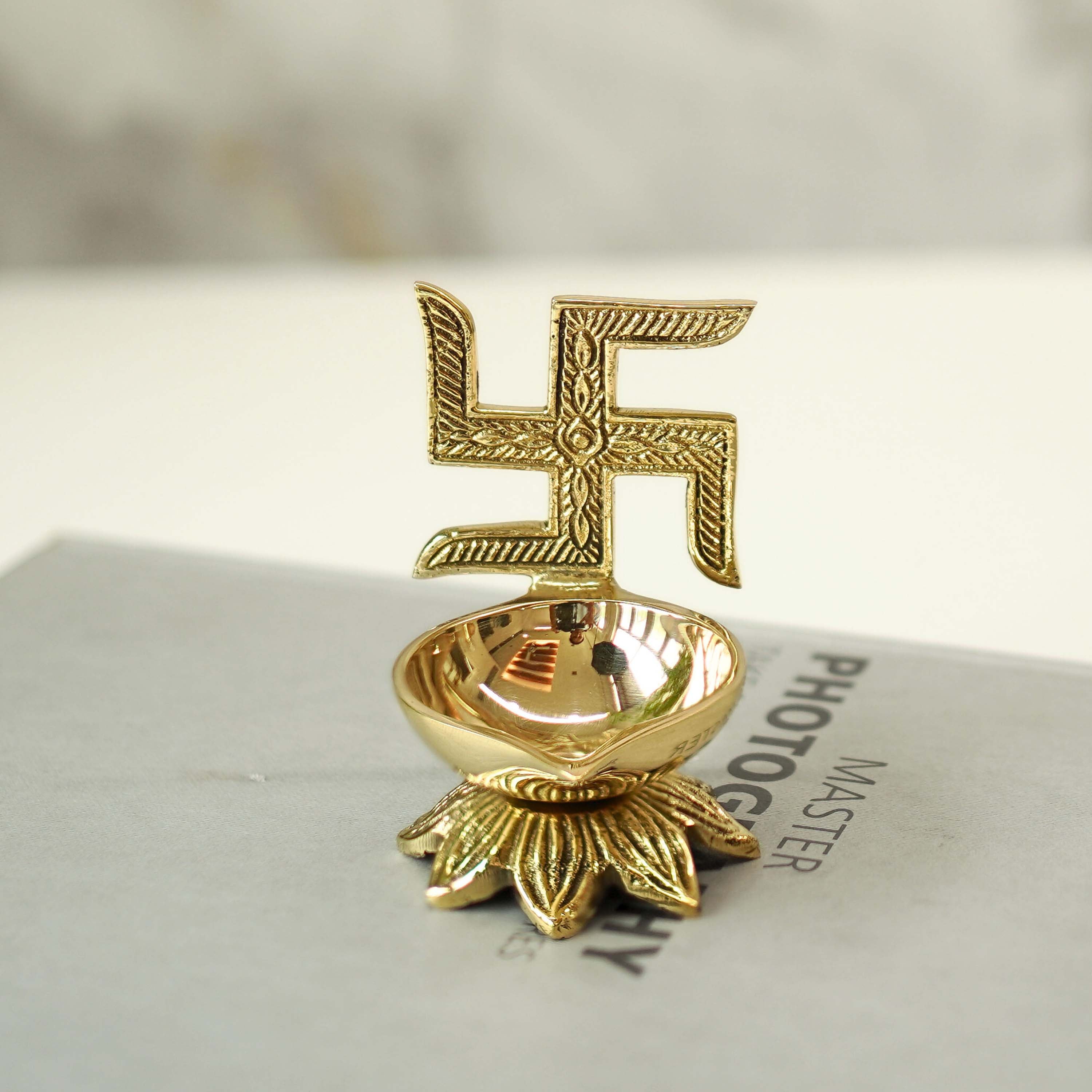 diyas decoration, Diwali Gift, Diwali Gifts, brass diyas, brass diya for gift, Diwali gifting, diyas decoration, lotus brass diya, housewarming diyas