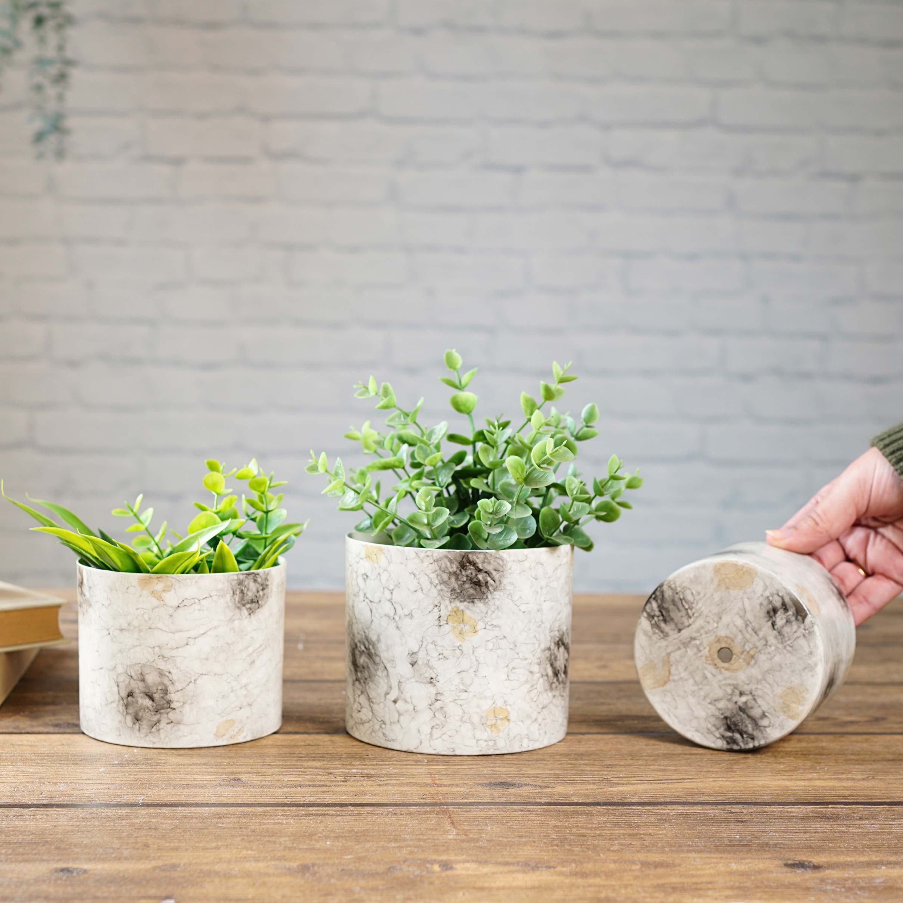 Off-White Mini Metal Planter (Pot Only)