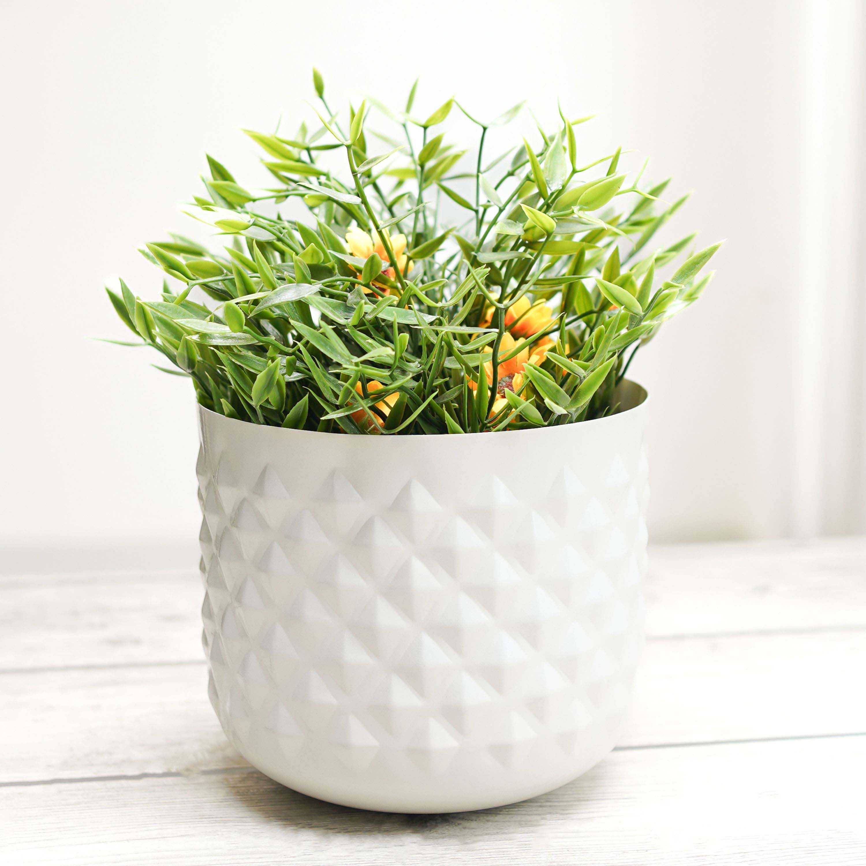 Pineapple Metal Planter, White (Pot Only)