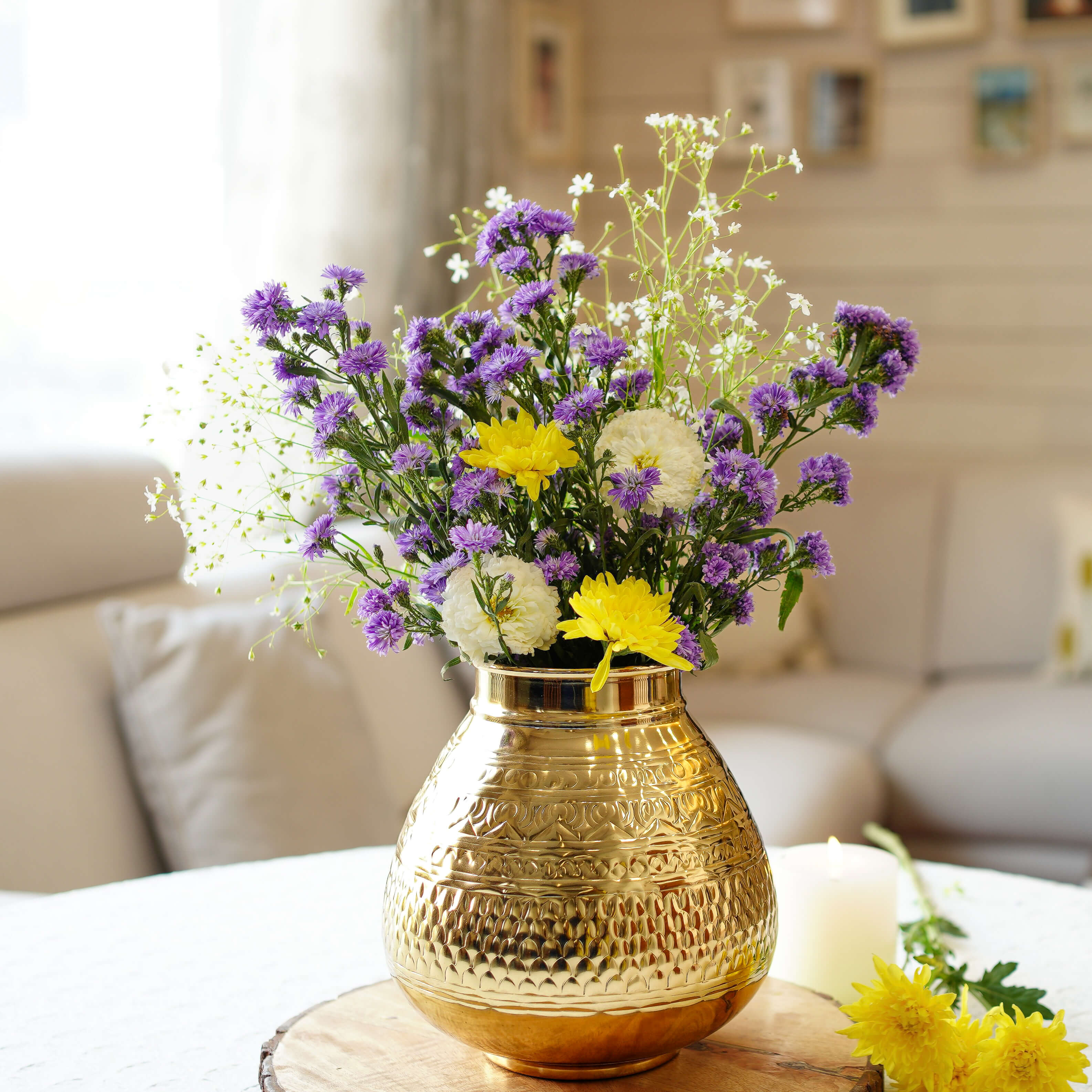 Chitai Style Metal Matki Flower Vase – Behoma