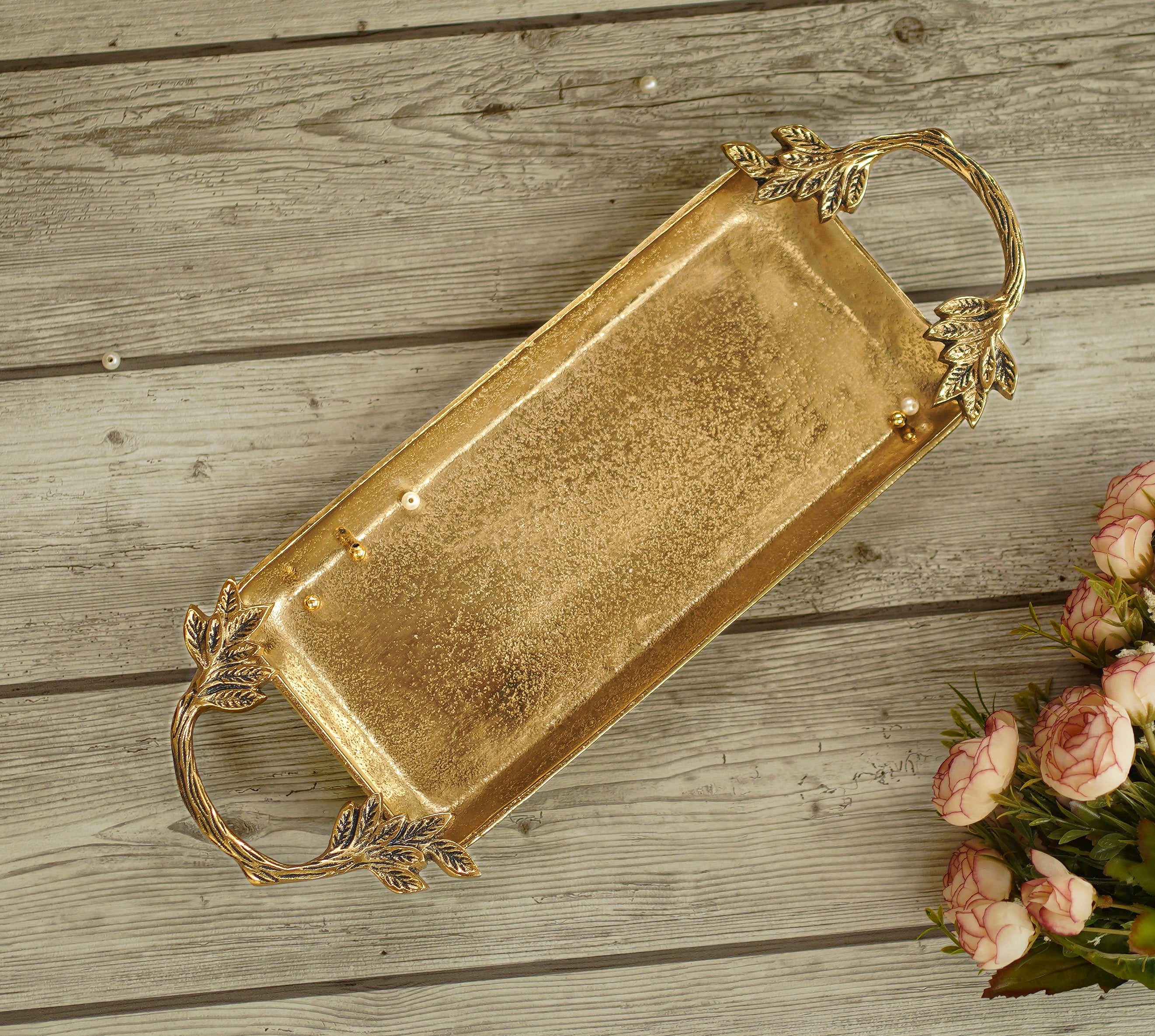 Leaf Essence Tray, Gold