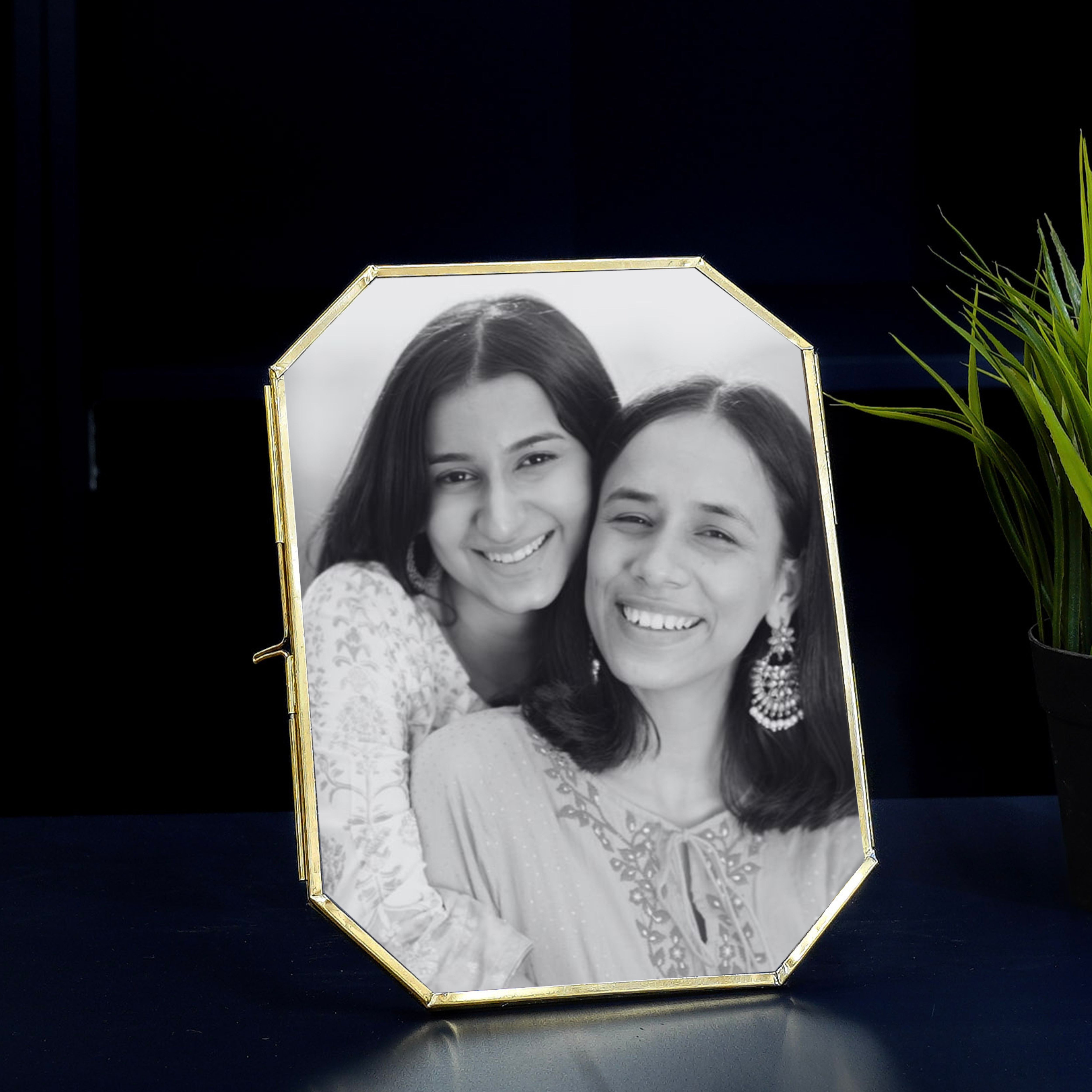 Octagon Glass Table-top Frame (6x8)