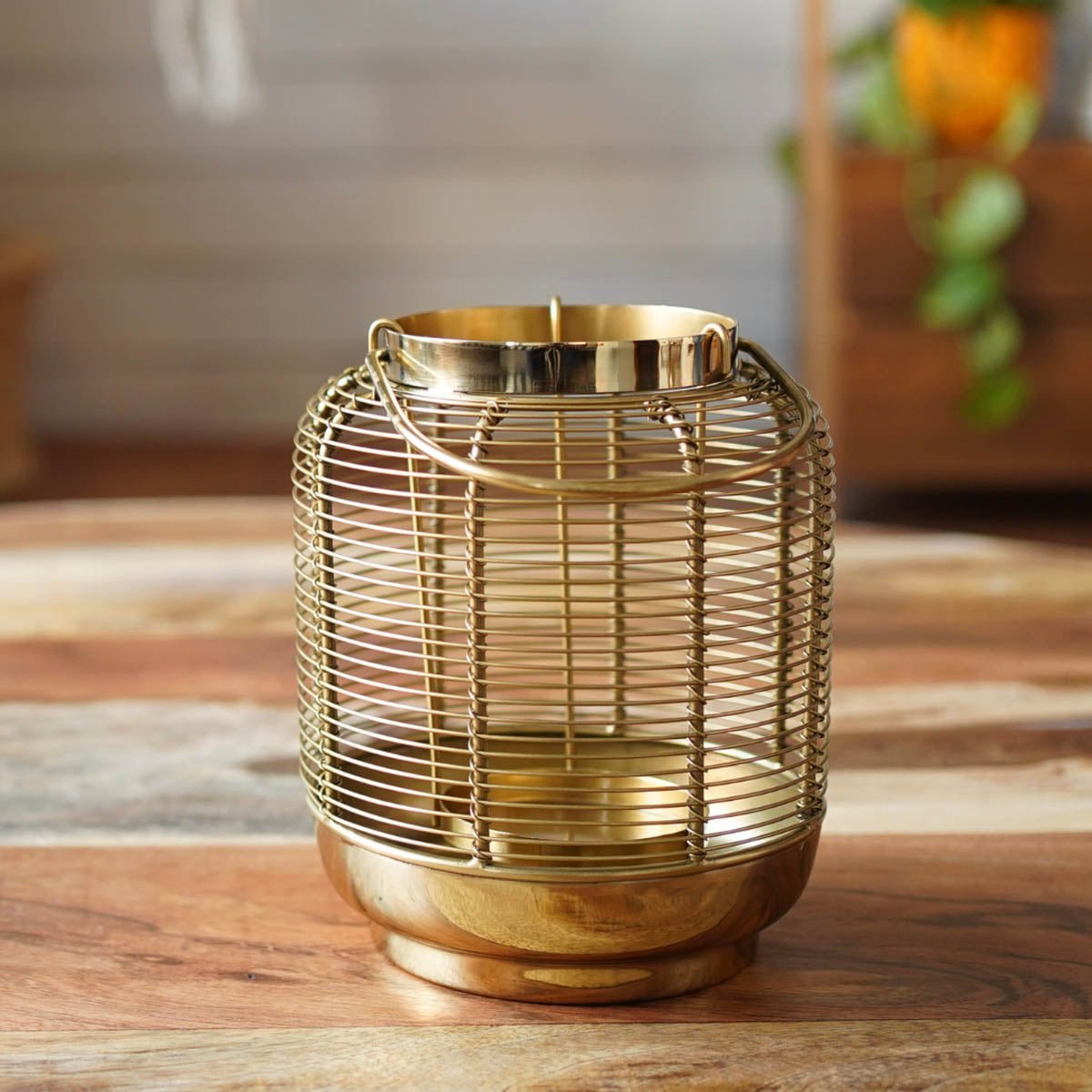 Classic Wire Metal Lantern, Gold- 7.6''X 6.2'' – Behoma