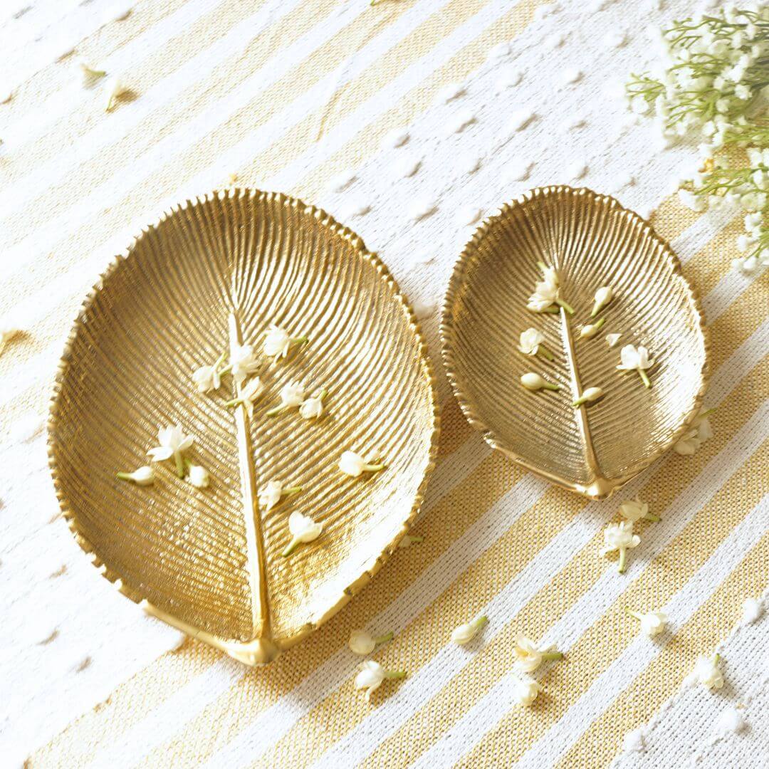 Metal decorative tray, Metal serving tray, Decorative metal platter