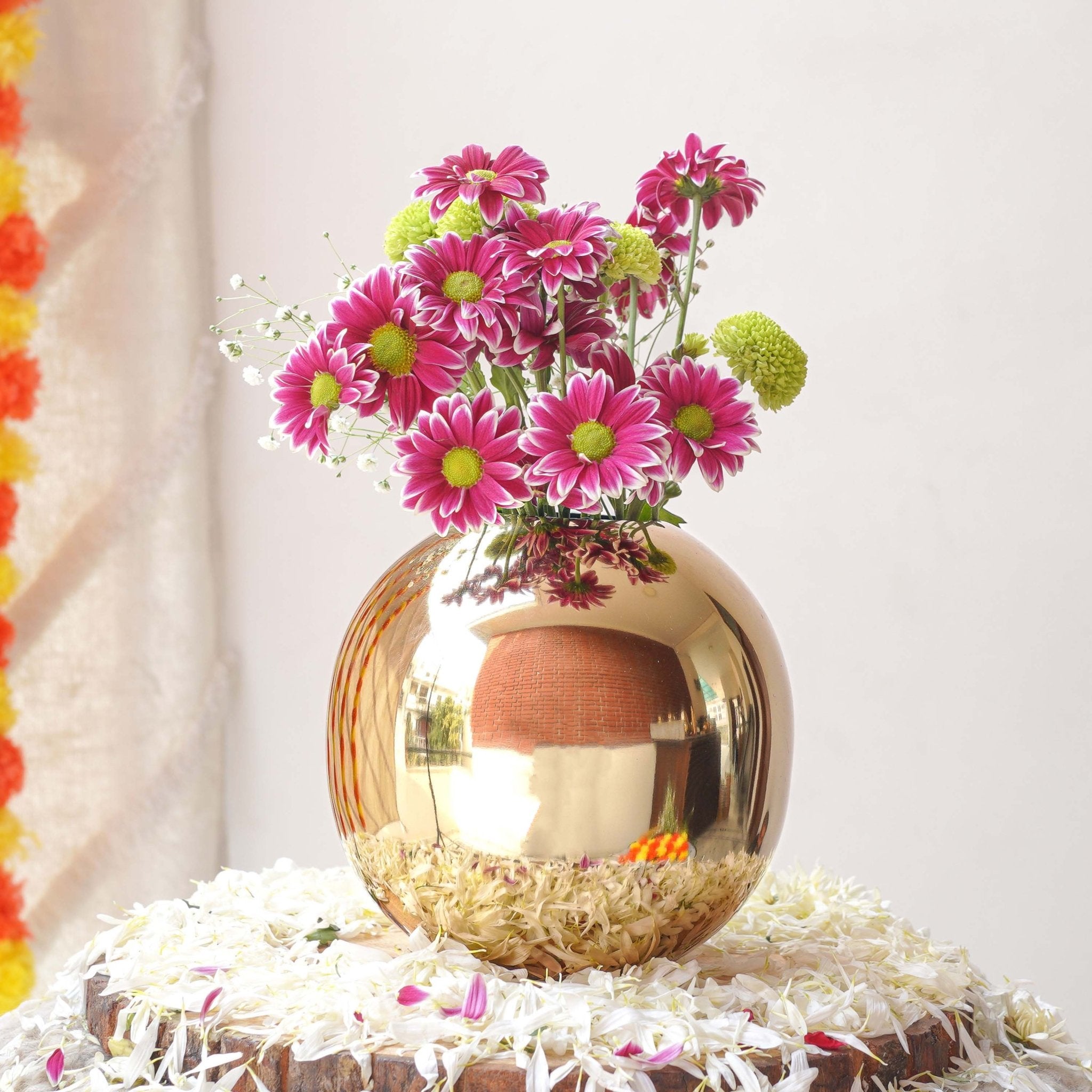 Metal Flower vase, Large