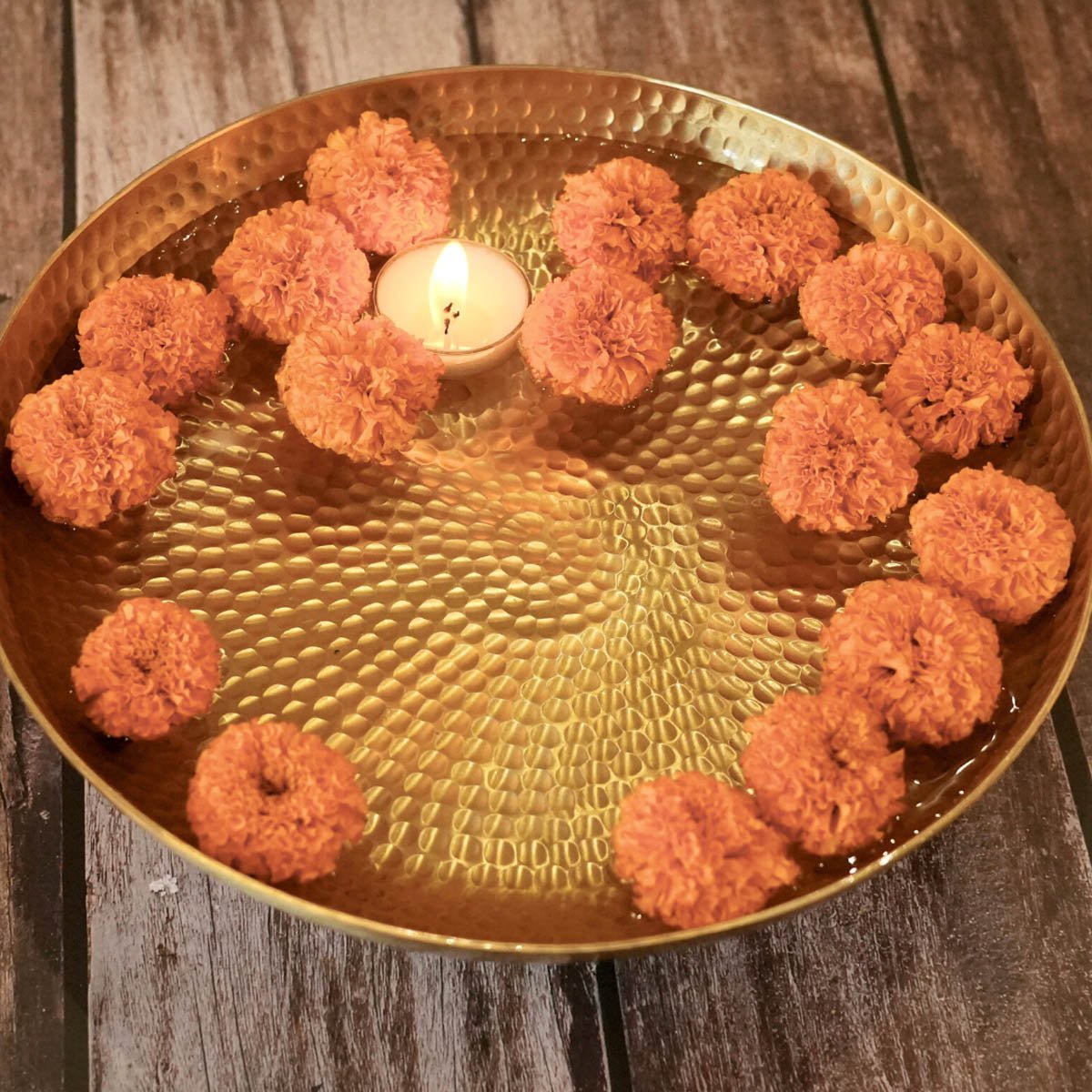 Metal Urli, Traditional urli bowl, Metal urli bowl, Floating flower urli, Decorative urli bowl