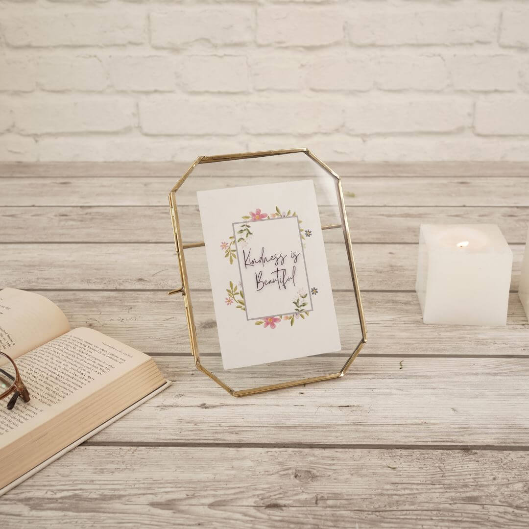 Floating frame, glass photo frame, wedding gifts, anniversary gifts, birthday gift, gift ideas