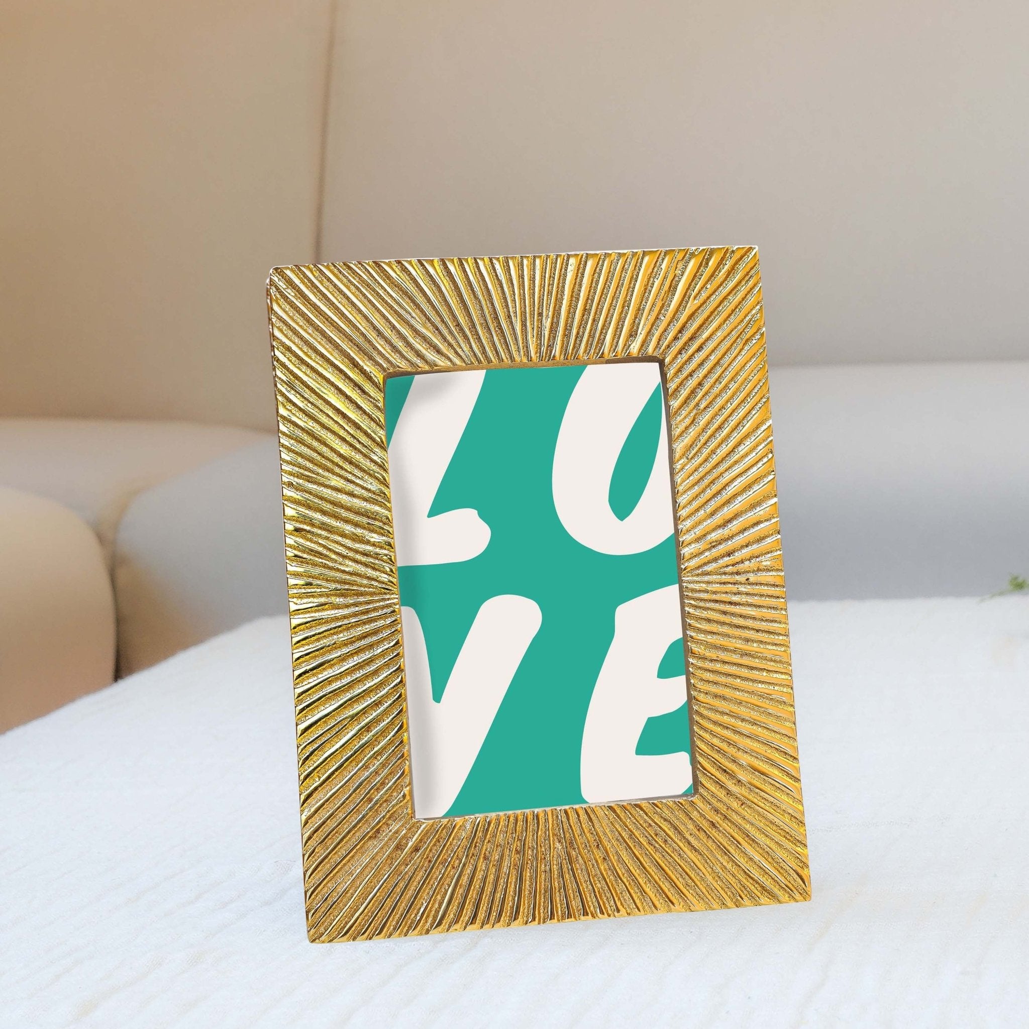 Metal Photo Frame, birthday gift, gift ideas, gifts for mom