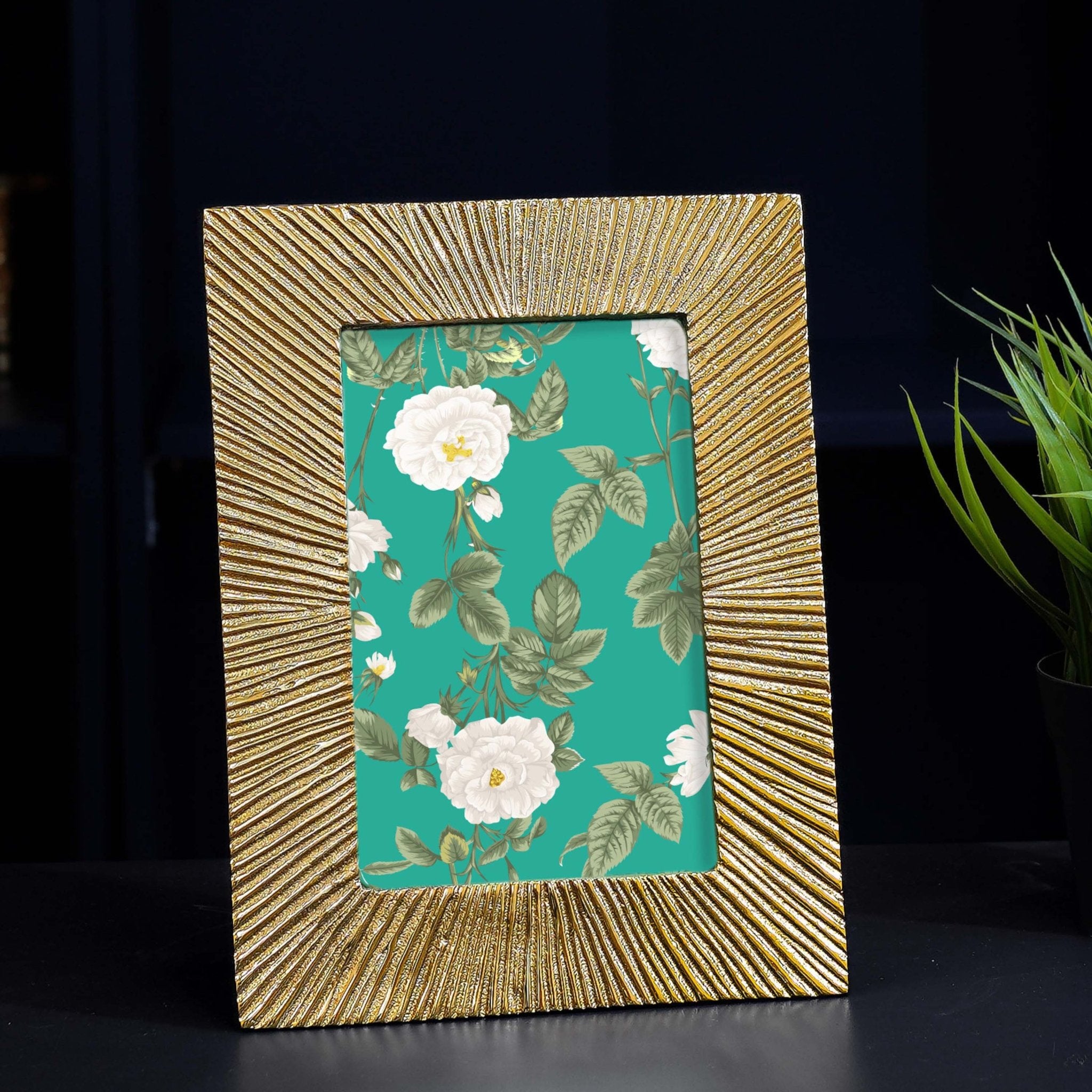 Metal Photo Frame, anniversary gifts, gift ideas, gifts for her