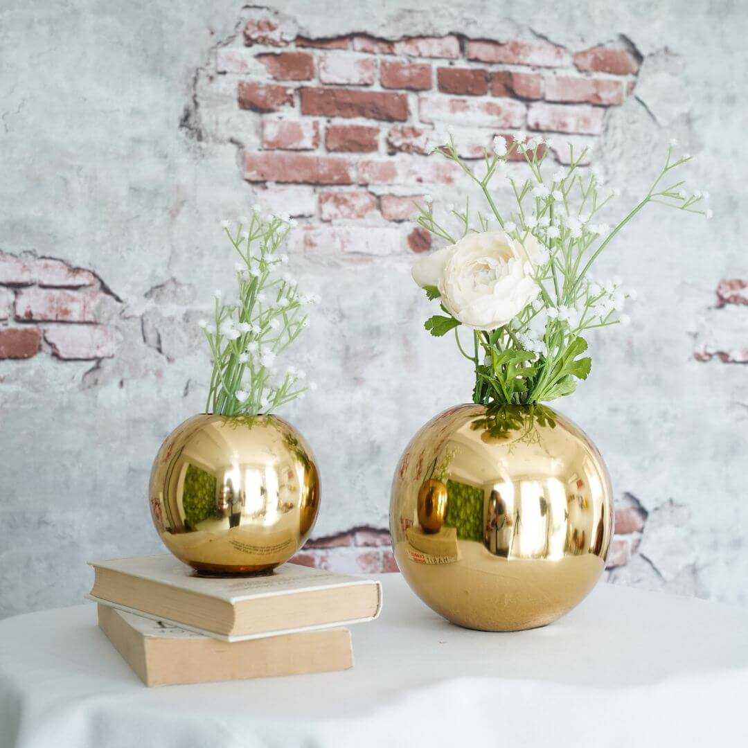 Gold ball flower vase set of 2 