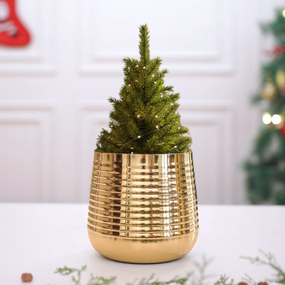 Ribbed Metal Planter, Small (Pot Only)