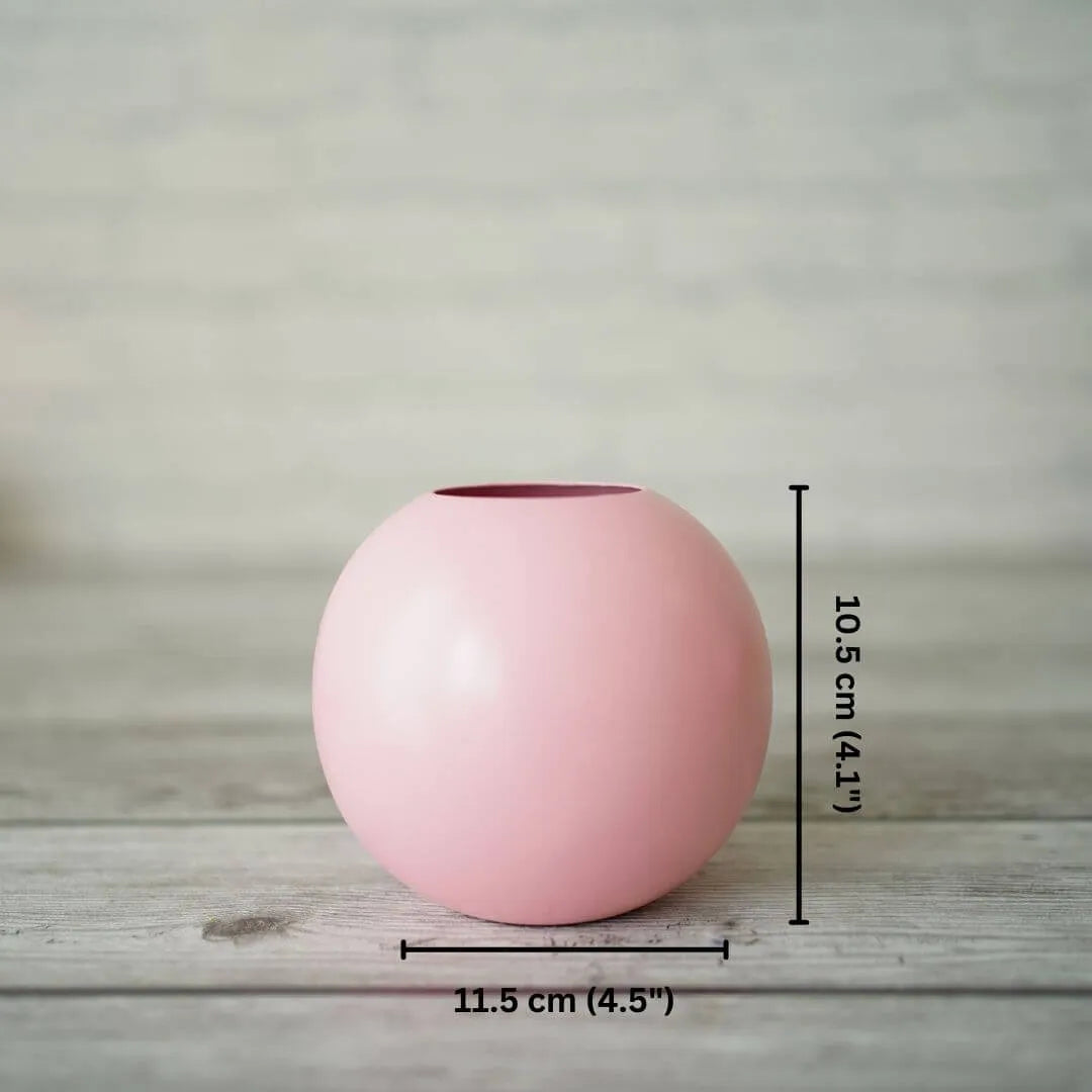 Metal ball flower vase pink