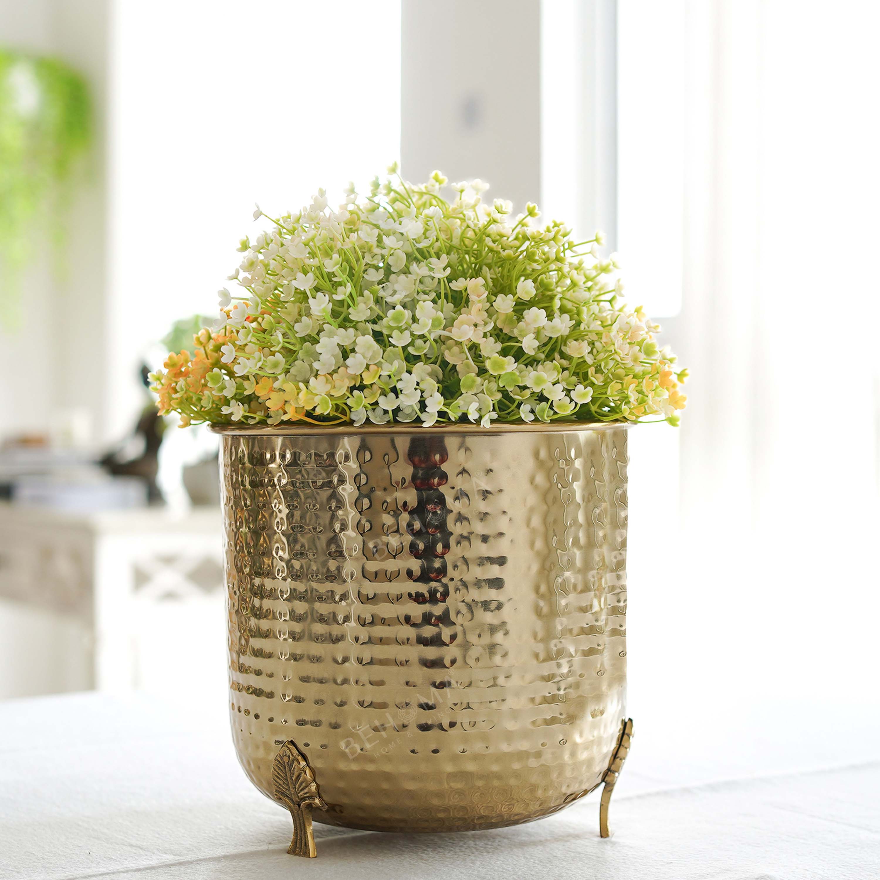 Leaf leg Metal Planter, Large (Pot Only)