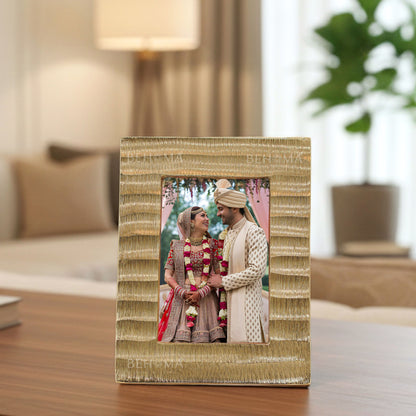 Wave Photo Frame, Gold, 4x6