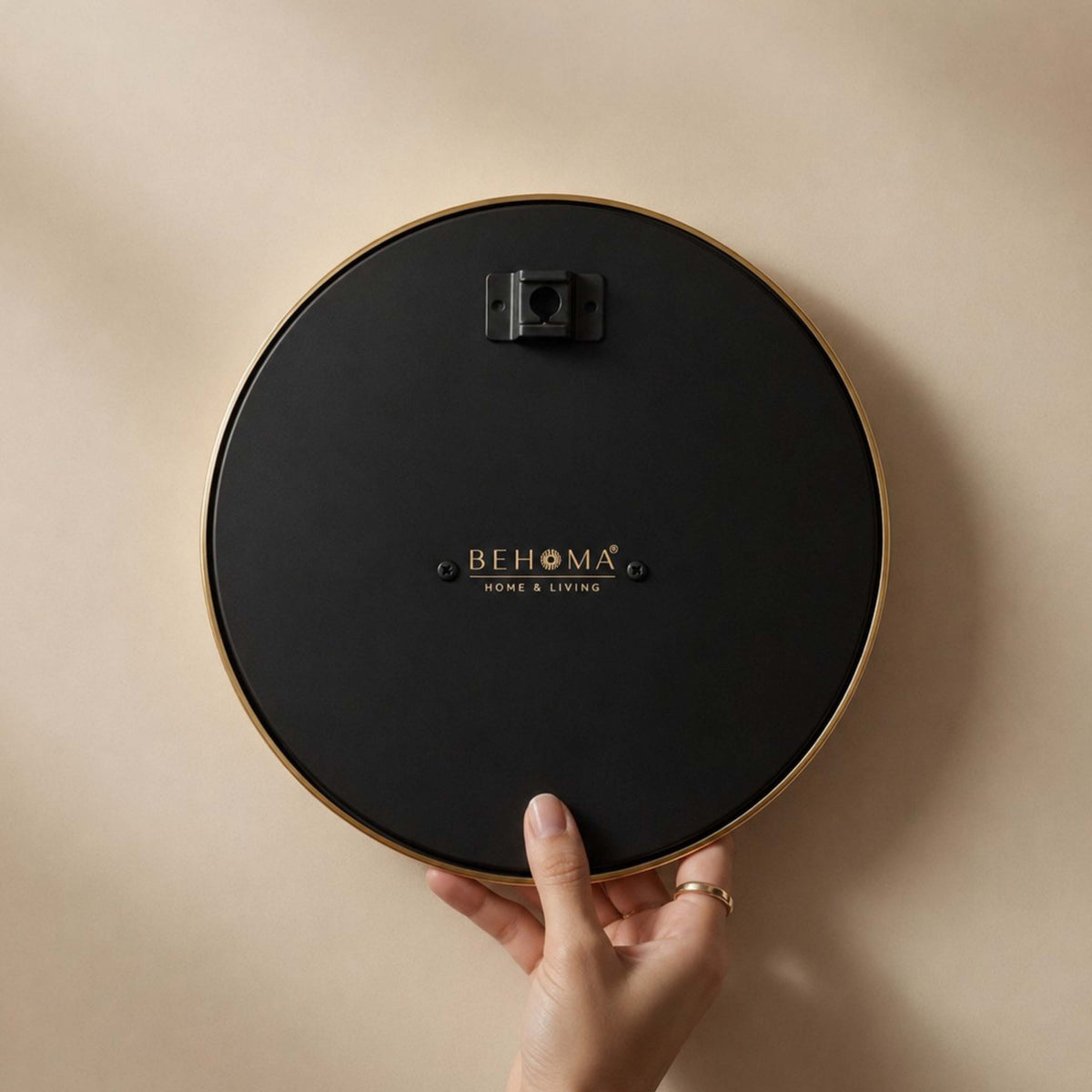 Kamdhenu Wall Plate