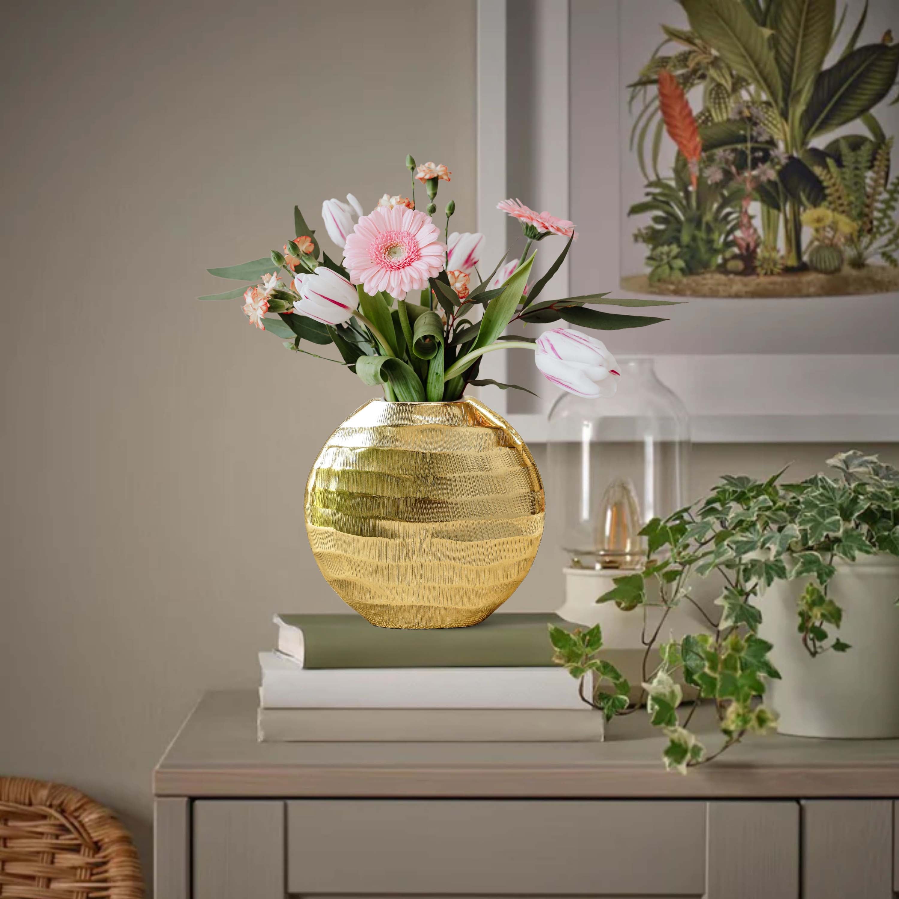 Golden Waves Flower Vase