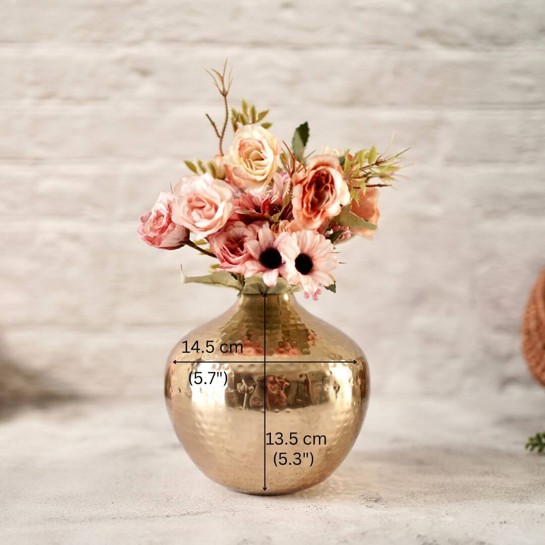 Metal hammered flower vase Small