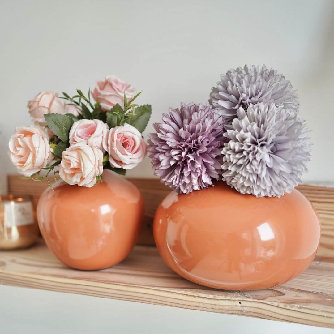 Metal hammered Flower vase - set of 2 