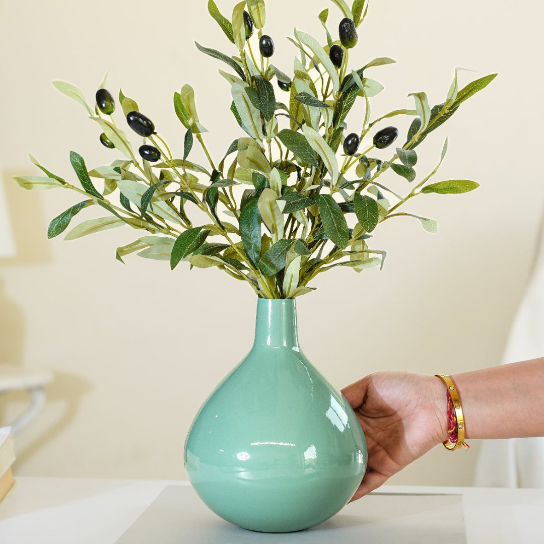 Metal Vase, Birthday gift for Mom