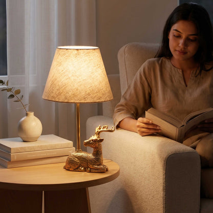 Deer Figurine Table Lamp