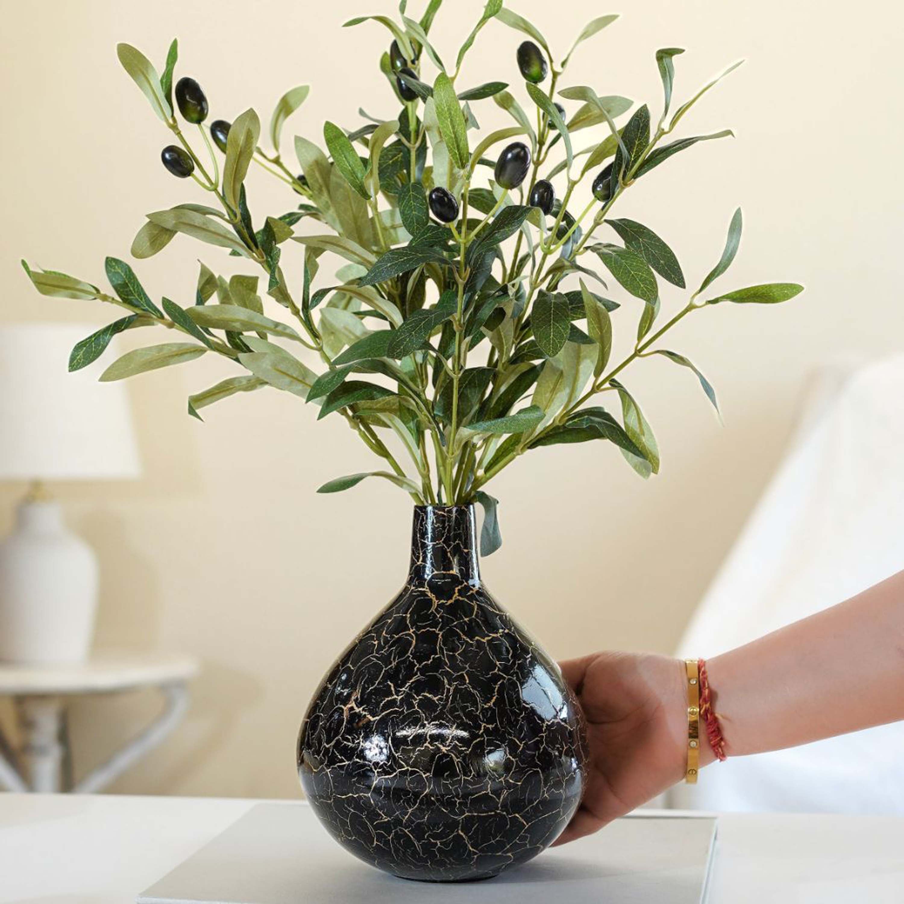 Metal Flower Vase | Black