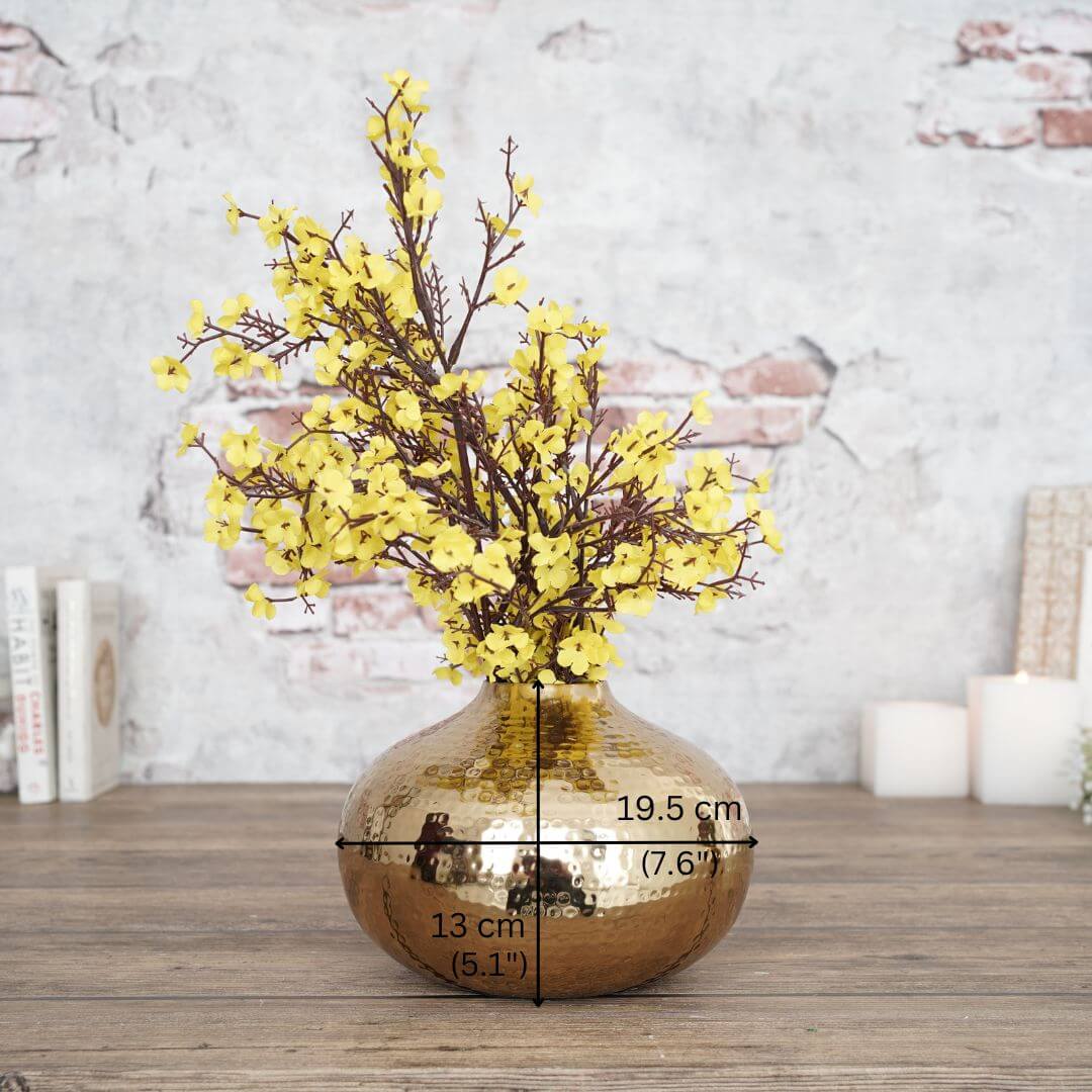 Metal hammered Flower vase - Large 