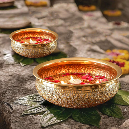 Metal Urli, Metal urli bowl, Traditional urli bowl, Floating flower urli, Decorative urli bowl