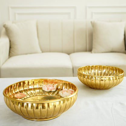 Decorative urli bowl Diwali, Decor urli bowl, metal urli set, floating flower urli, Diwali Gift, Diwali Gifts, Golden Urli for Diwali decor, housewarming gifts
