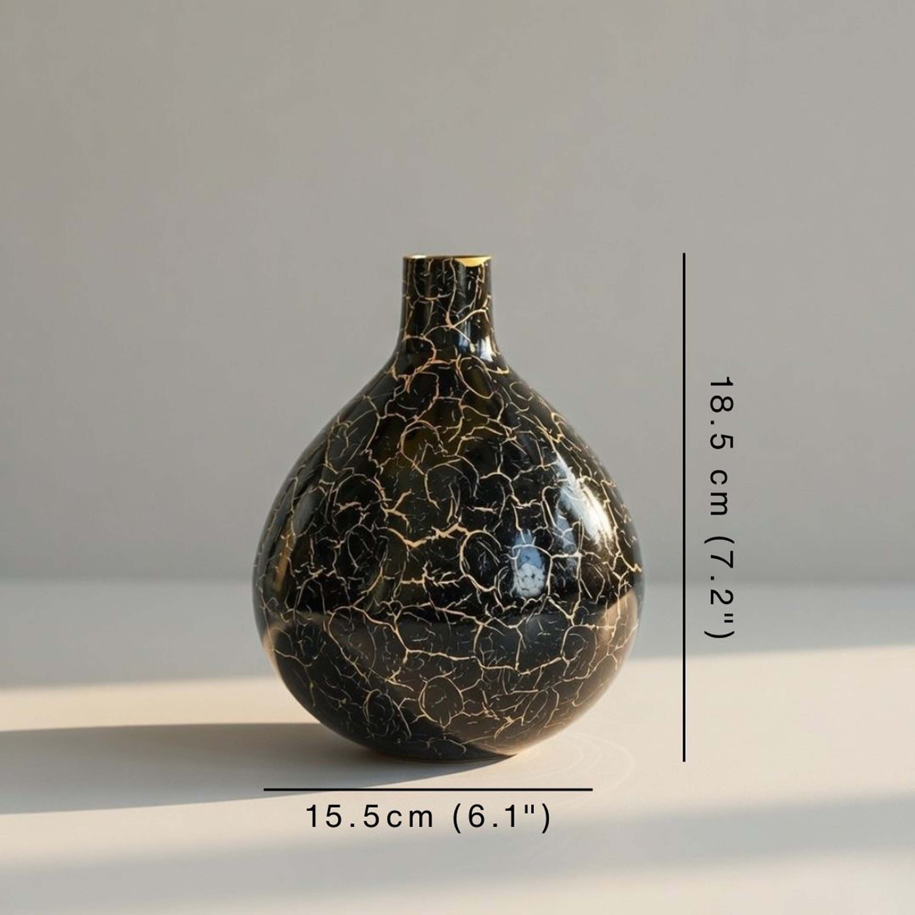 Metal Flower Vase | Black
