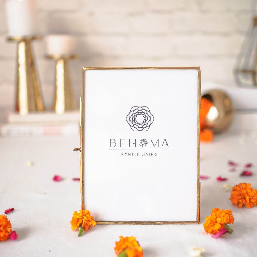 Floating frame, glass photo frame, gifts for her, anniversary gifts, gifts for mom