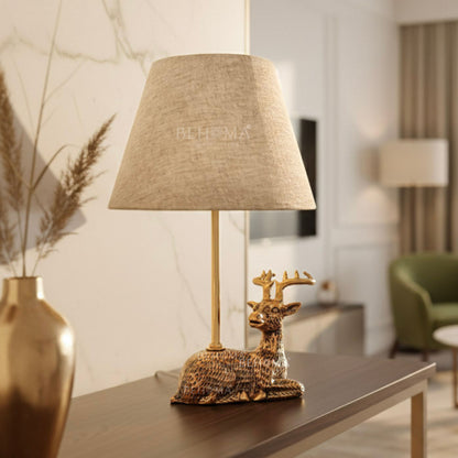 Deer Figurine Table Lamp