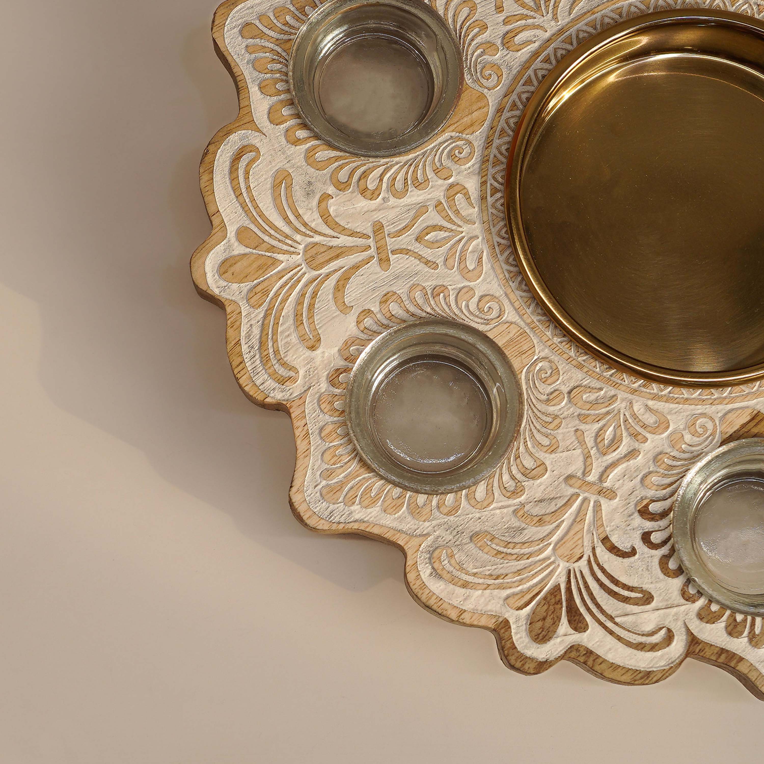Mandala Wooden Urli with Tealights, White
