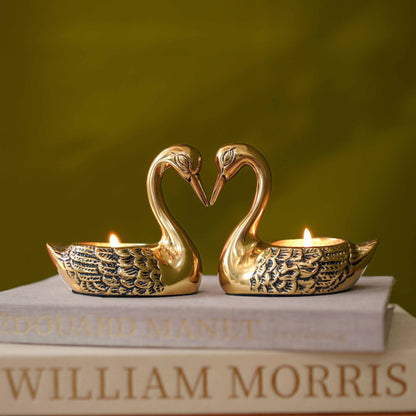 Metal Pair of Swans, T-light Holder