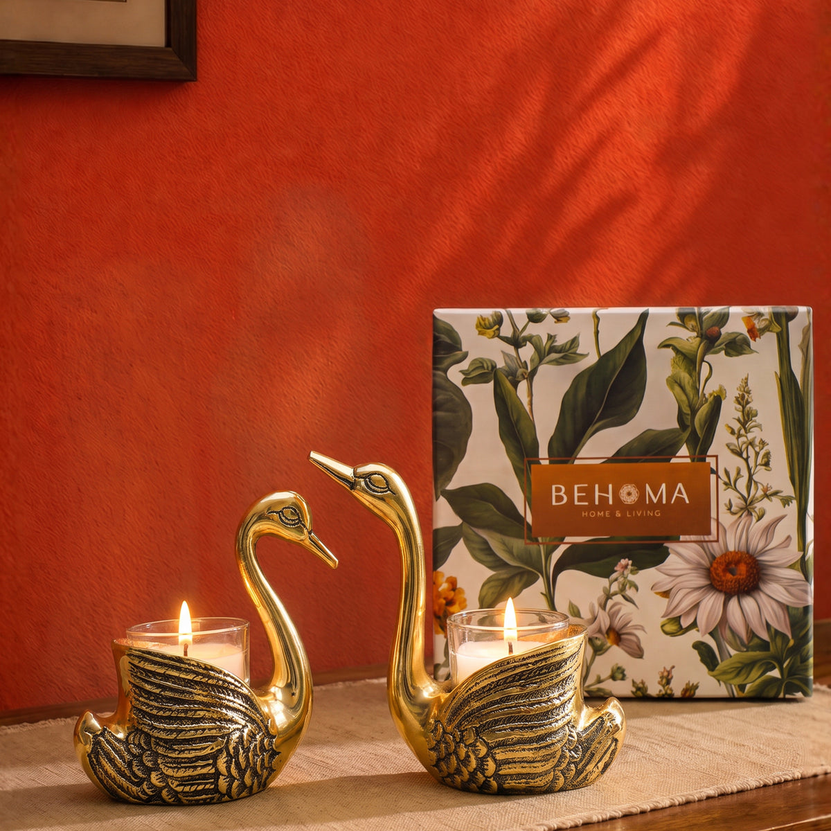 Swans Candle Holders Gift Set