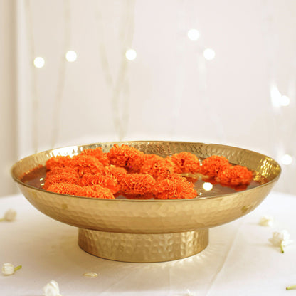 Metal Hammered Urli, Gold