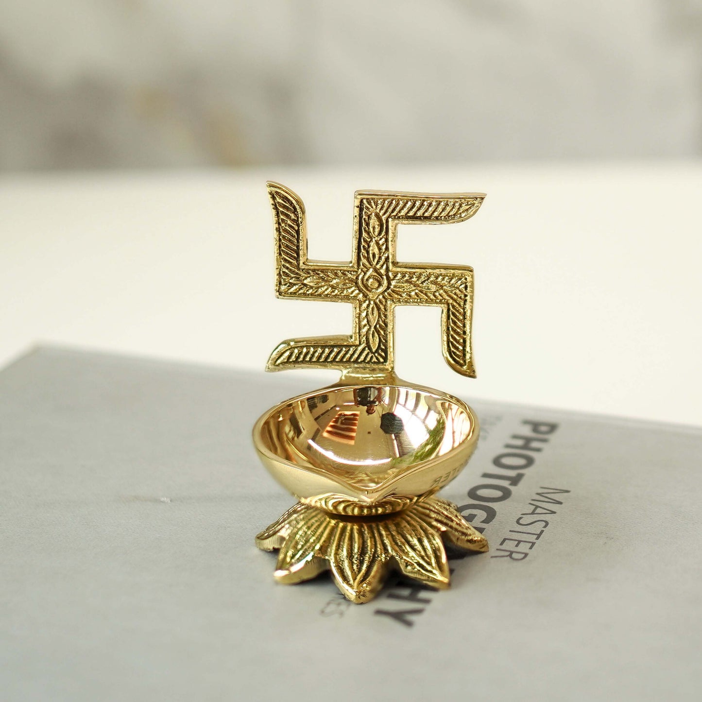 diyas decoration, Diwali Gift, Diwali Gifts, brass diyas, brass diya for gift, Diwali gifting, diyas decoration,	lotus brass diya, housewarming diyas