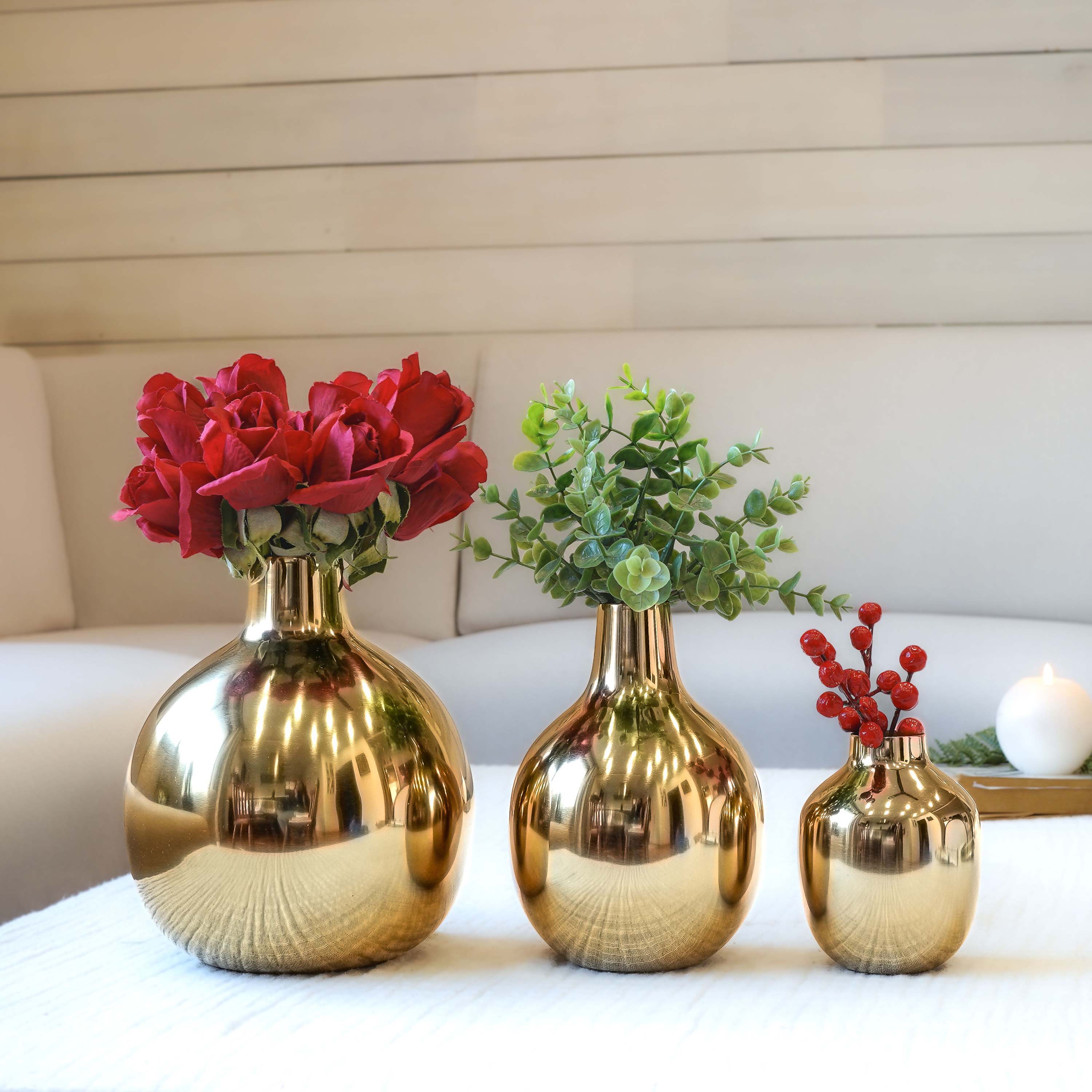 Golden Metal Flower Vase Set of 3